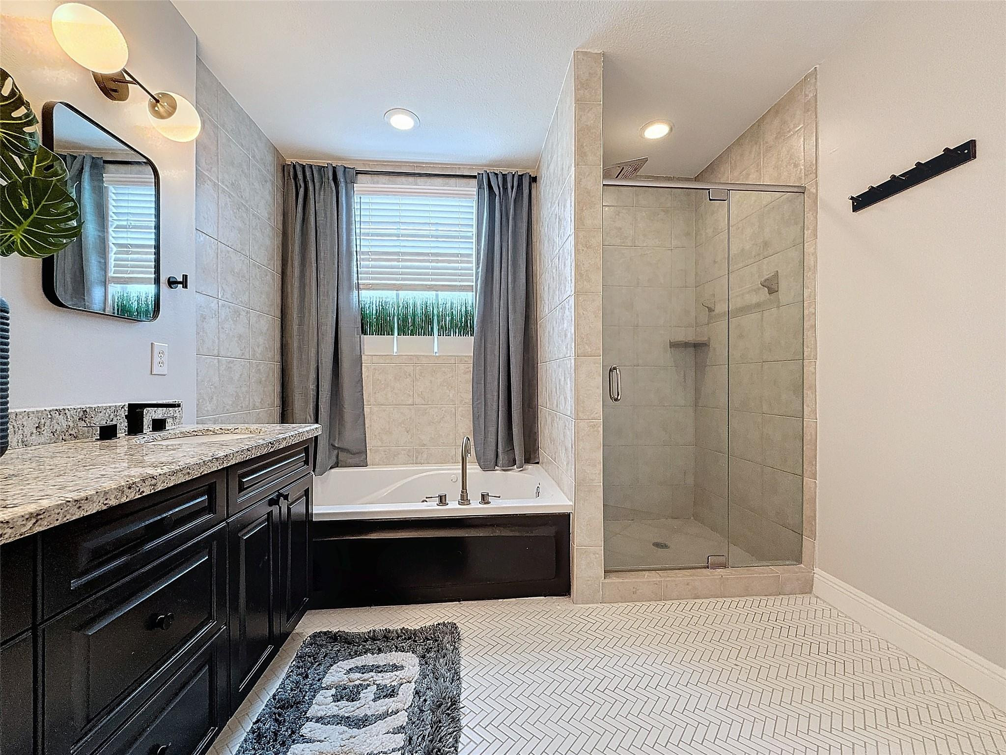 2685 NE 9th Ave 7