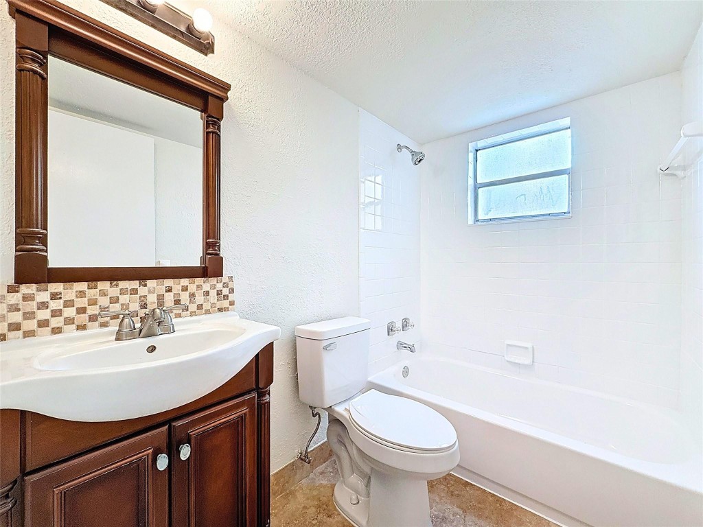 4168 NW 90th Avenue 106