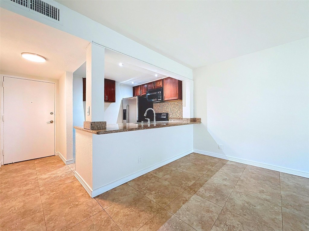 4168 NW 90th Avenue 106