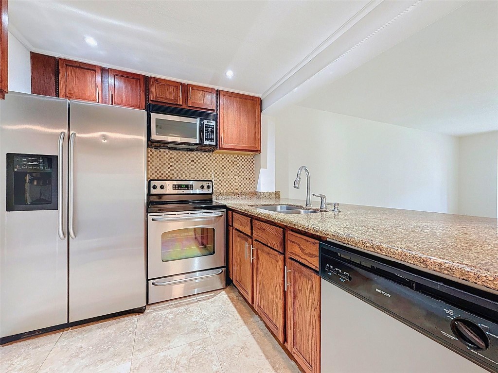 4168 NW 90th Avenue 106