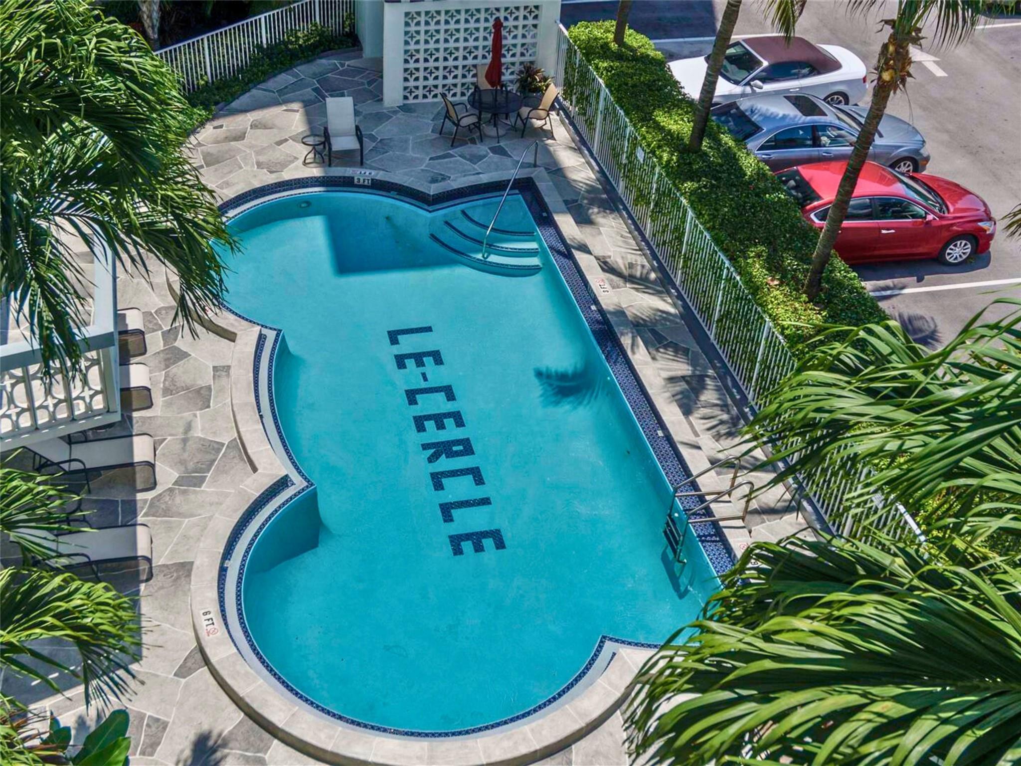 3250 NE 28th Street 707