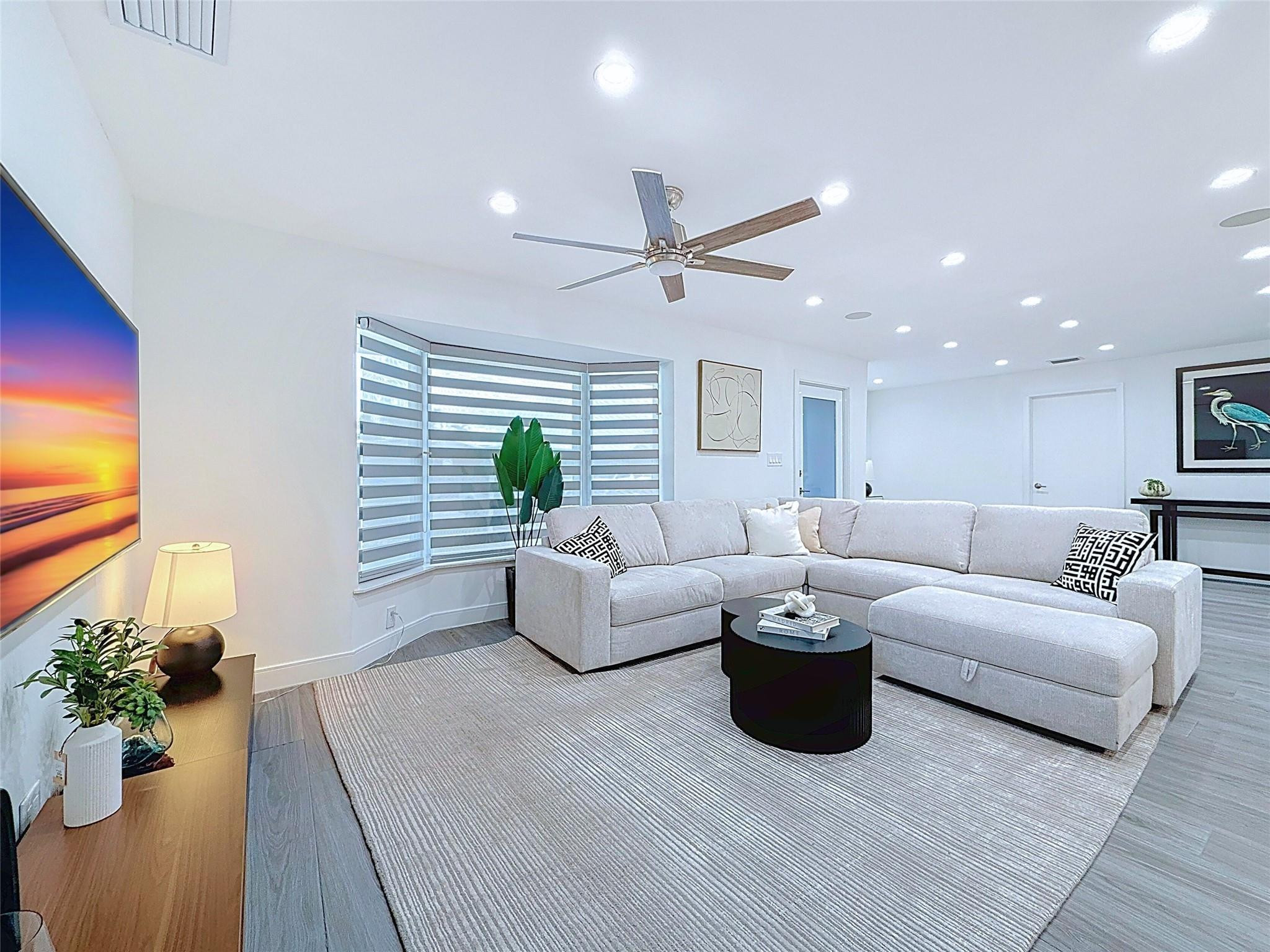 100 NW 65th Avenue
