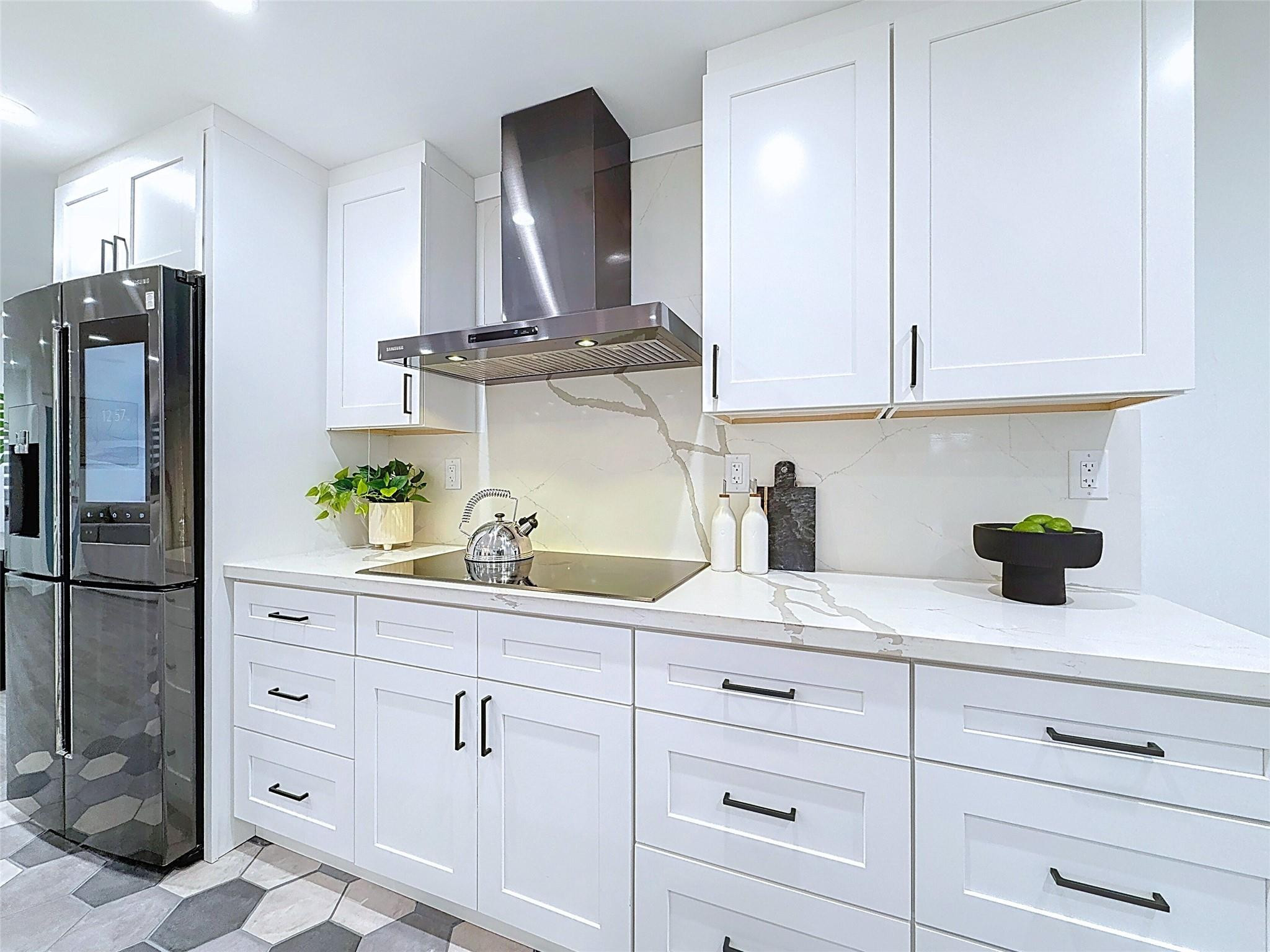 100 NW 65th Avenue