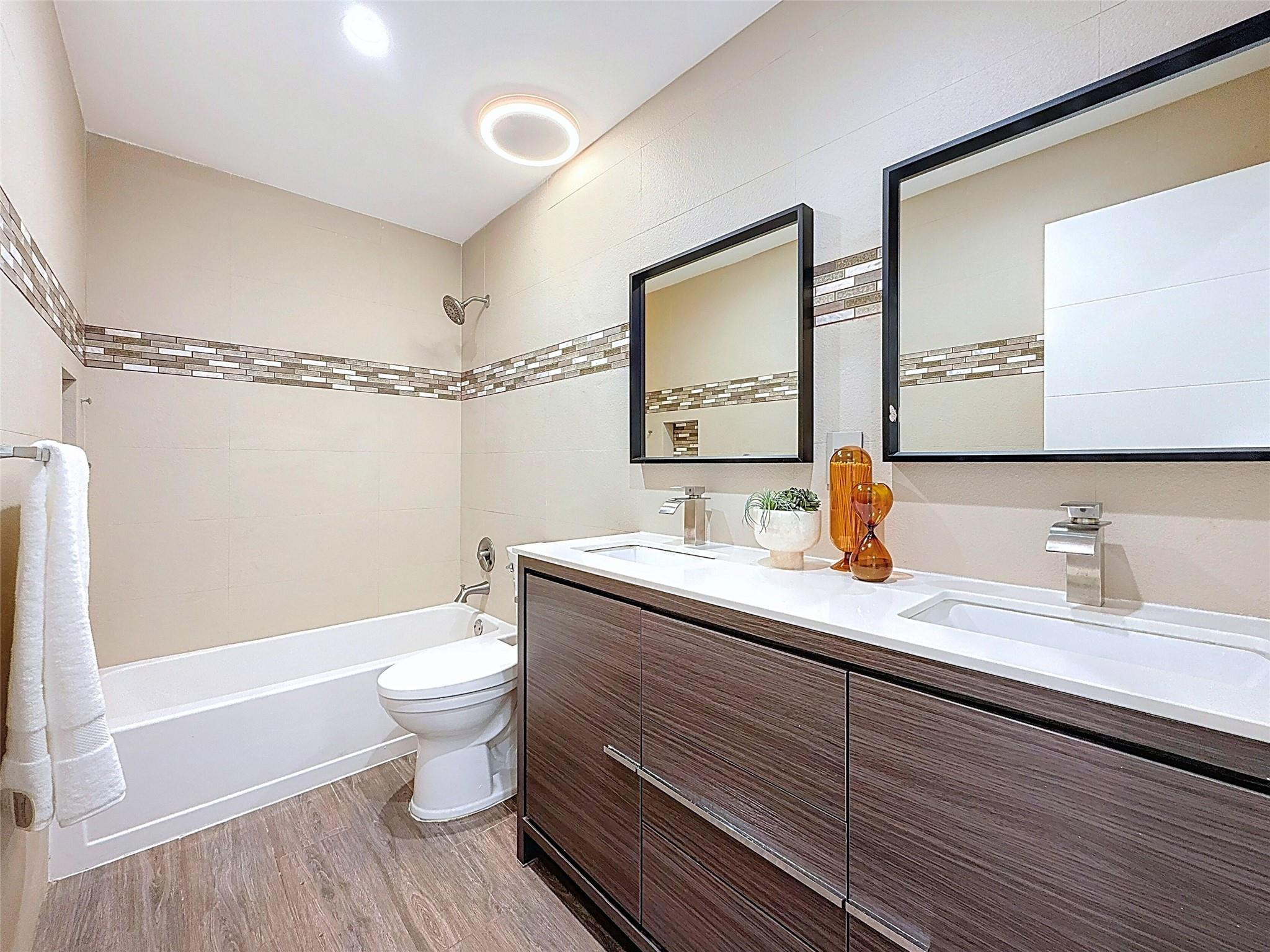 100 NW 65th Avenue