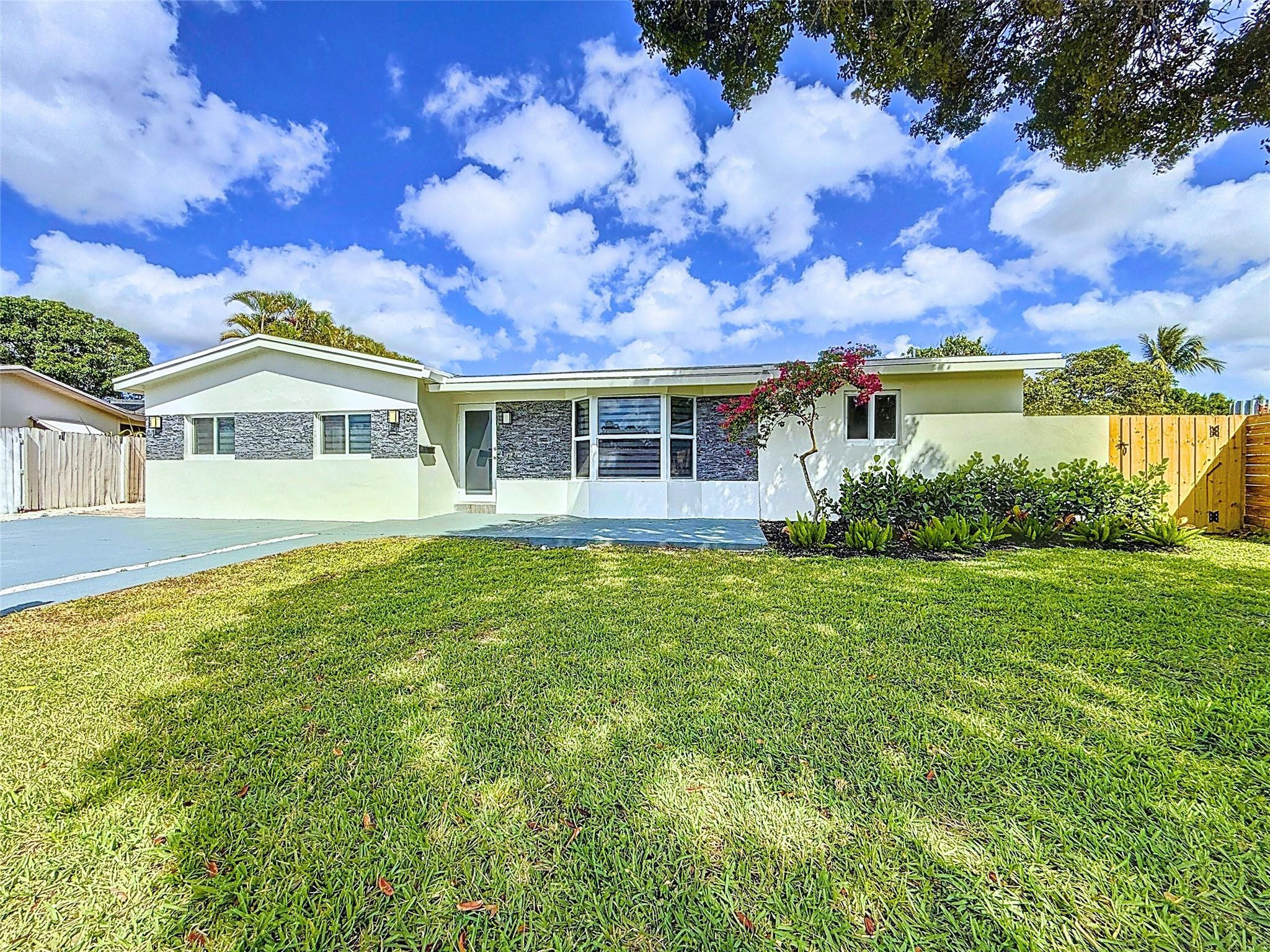 100 NW 65th Avenue