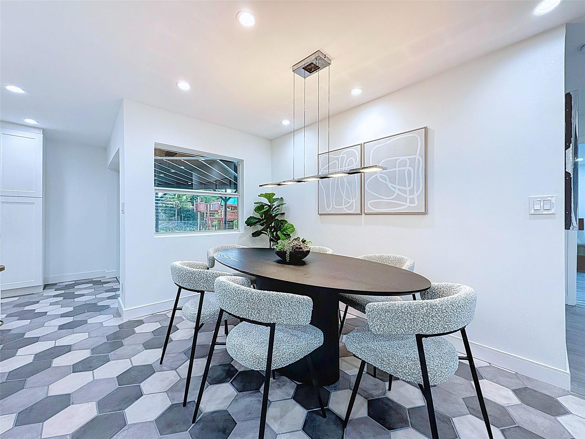 100 NW 65th Avenue