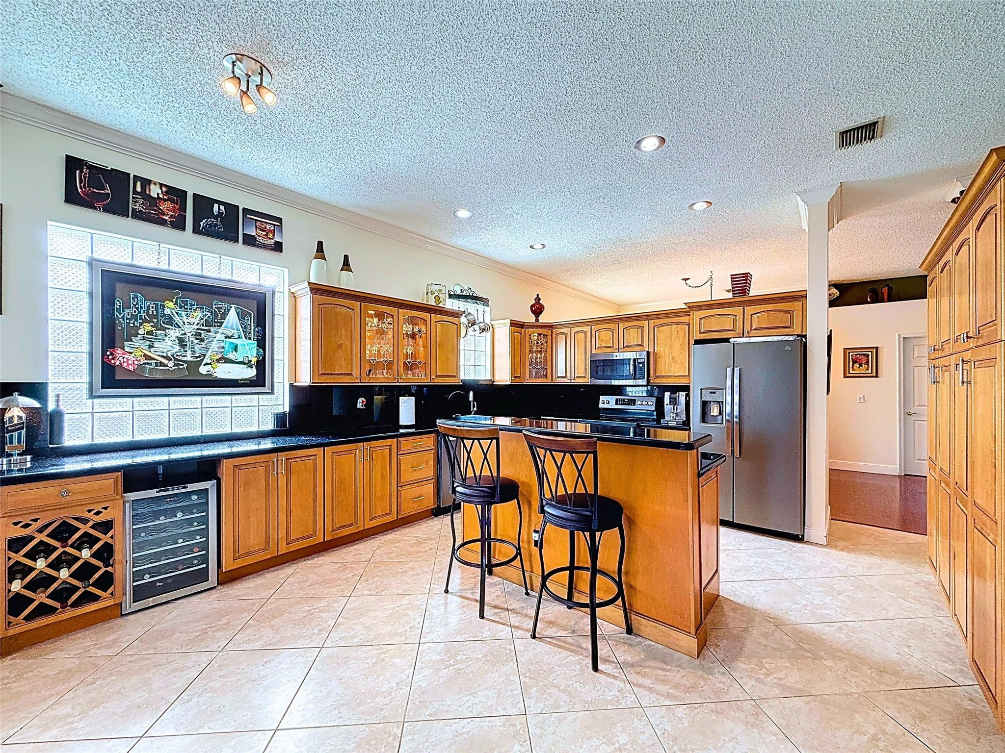 5985 NW 72nd Court