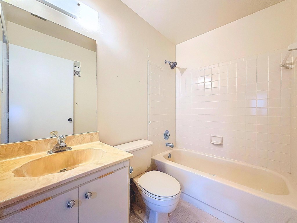 8626 Dreamside Ln 8626