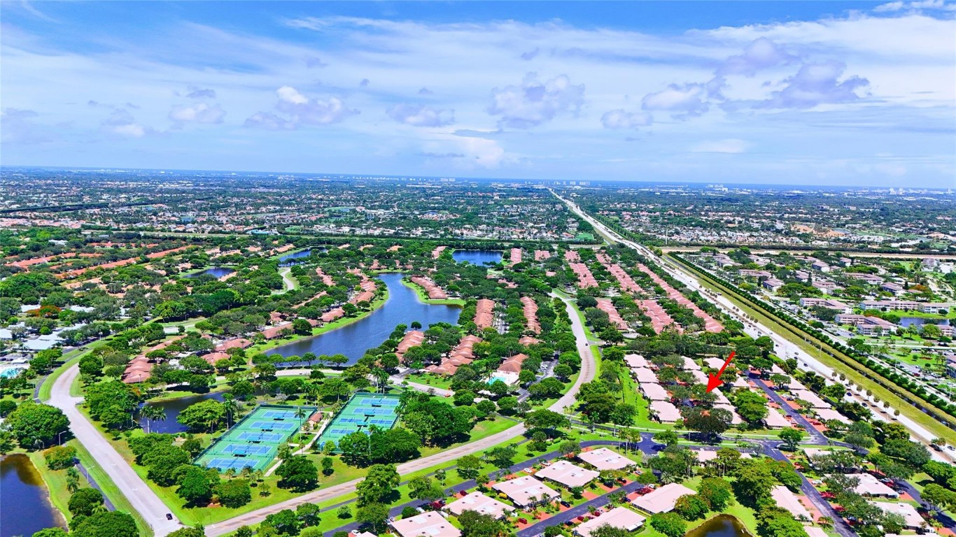 8626 Dreamside Ln 8626