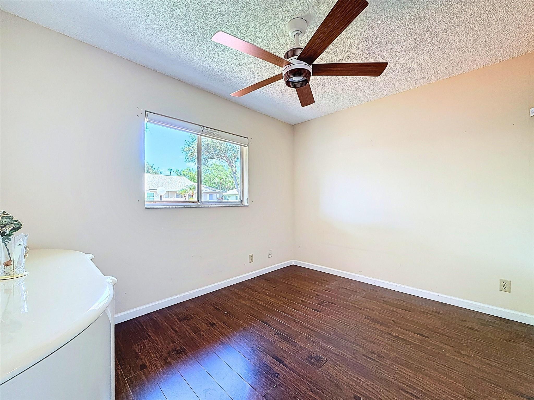 8626 Dreamside Ln 8626