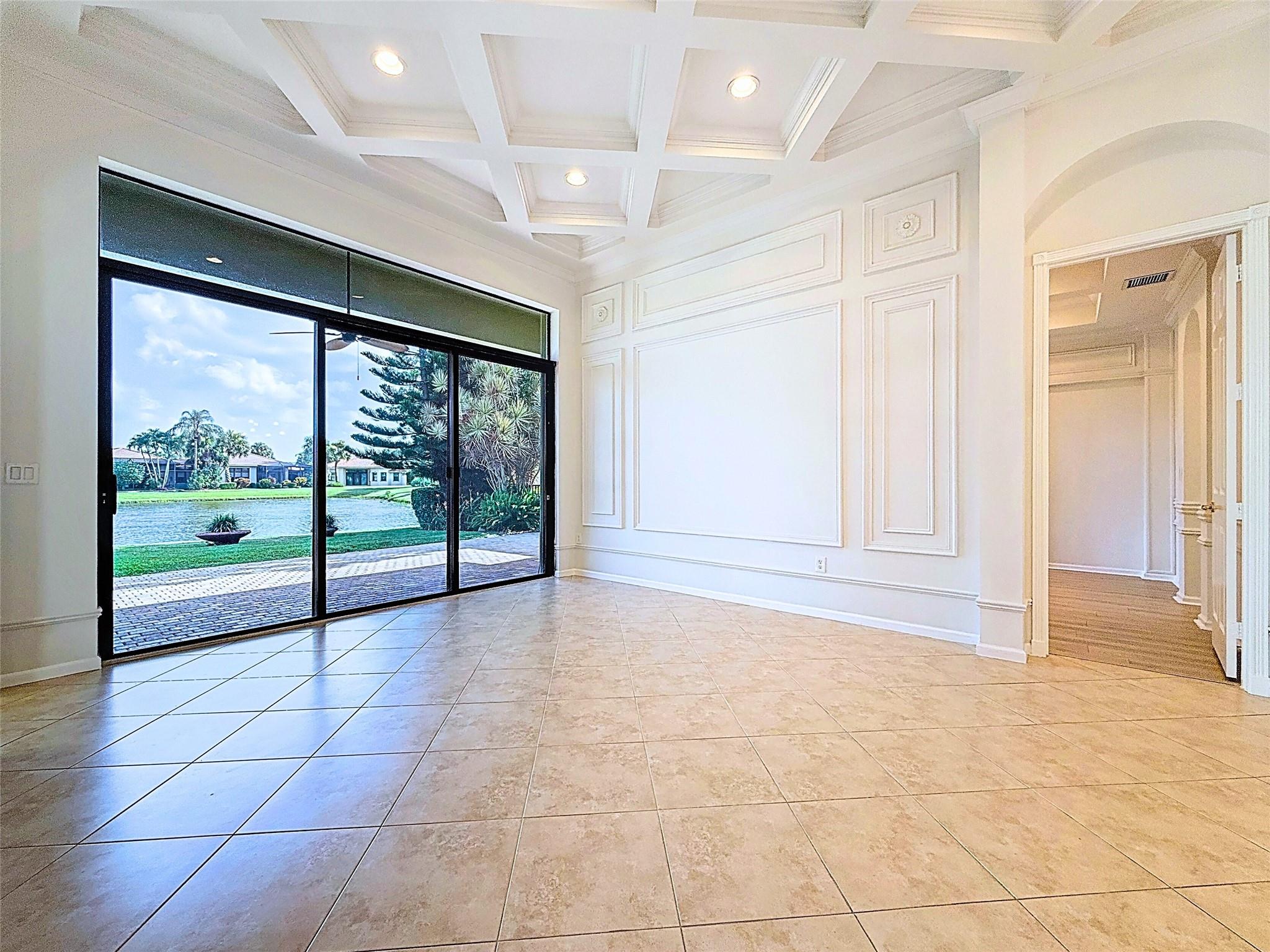 6874 Fabiano Cir