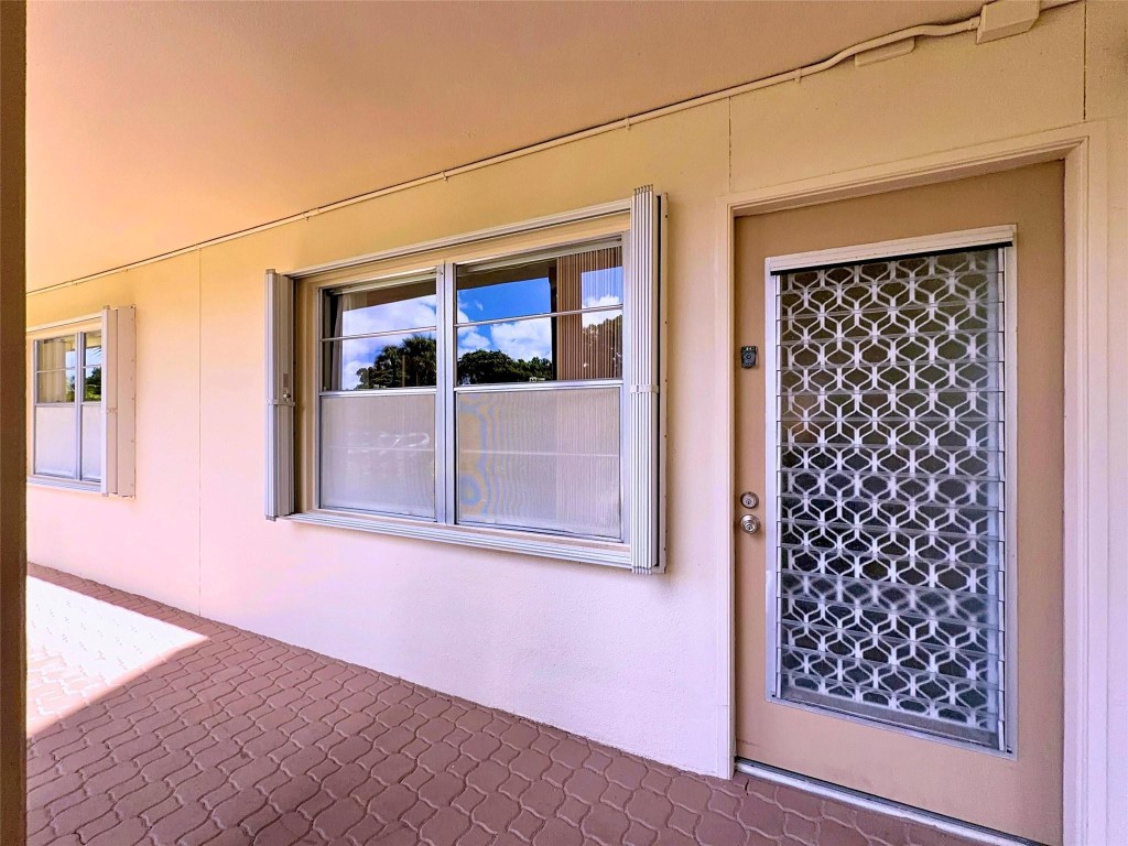 2801 Victoria Way K1