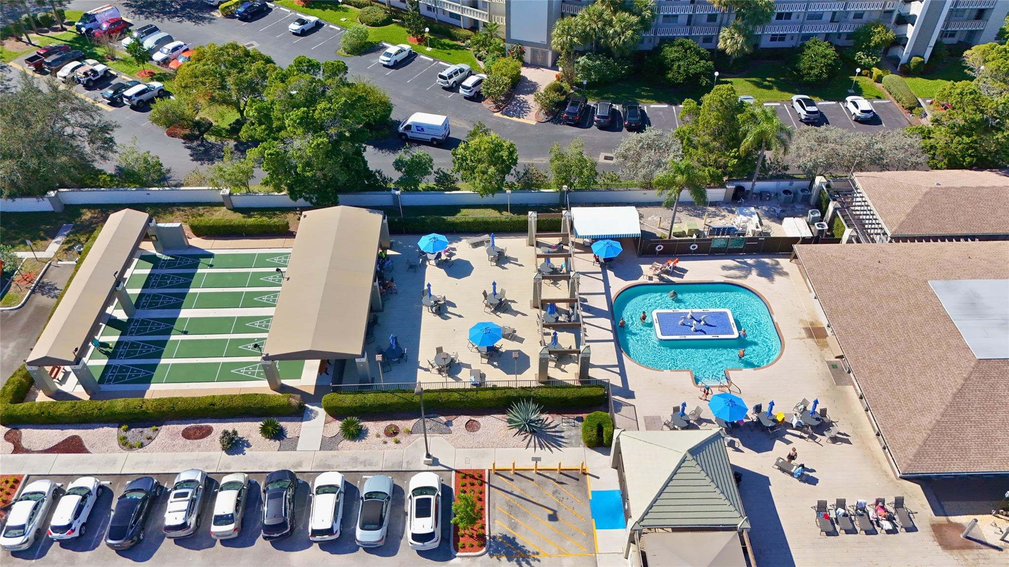 2801 Victoria Way K1