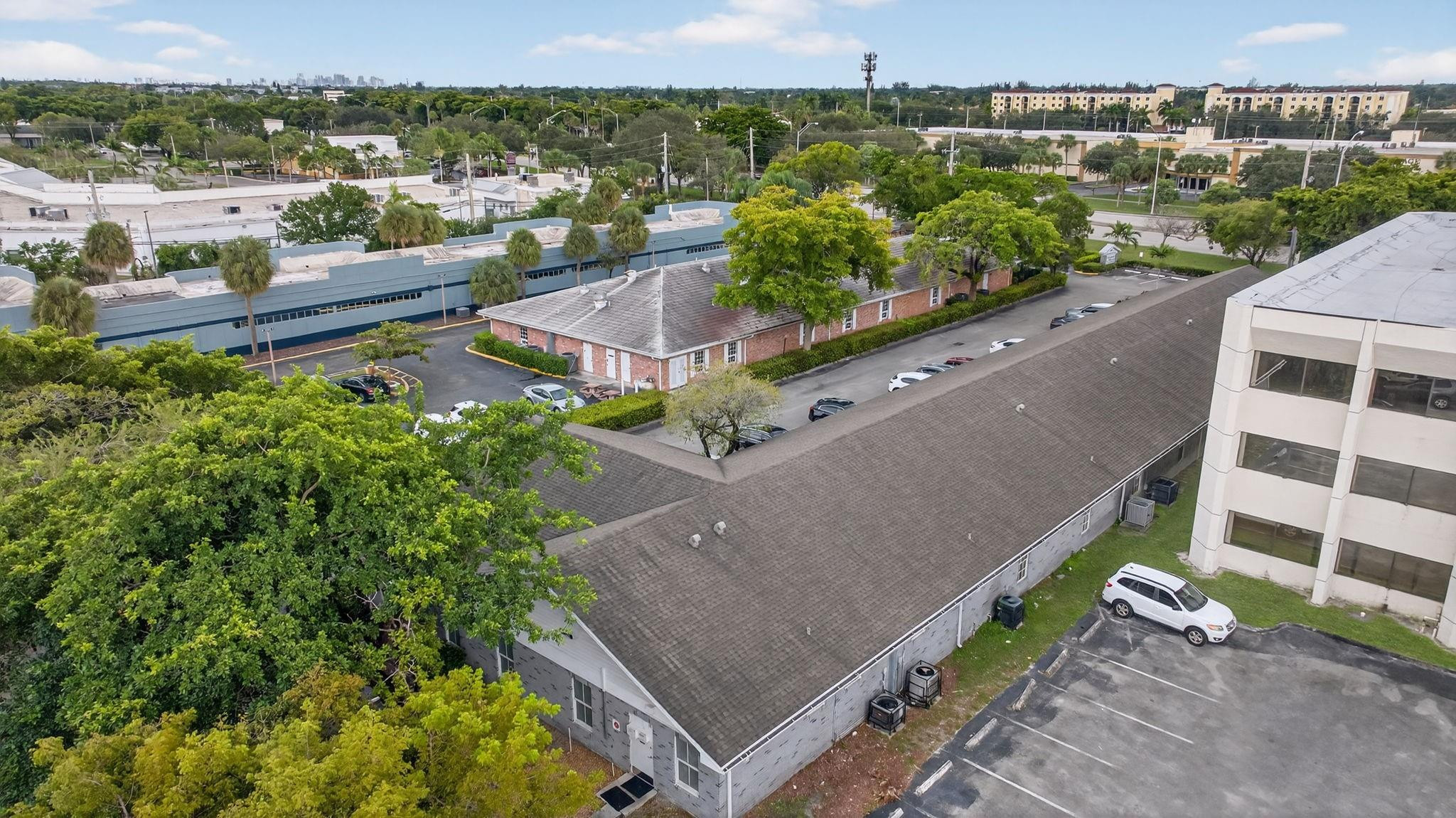 7471 W Oakland Park Boulevard