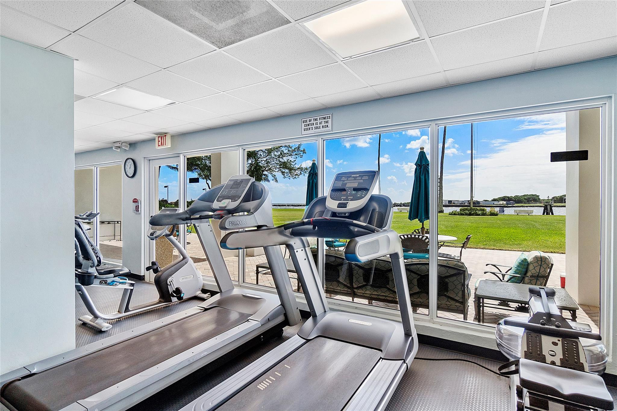 2100 S Ocean Drive 15A