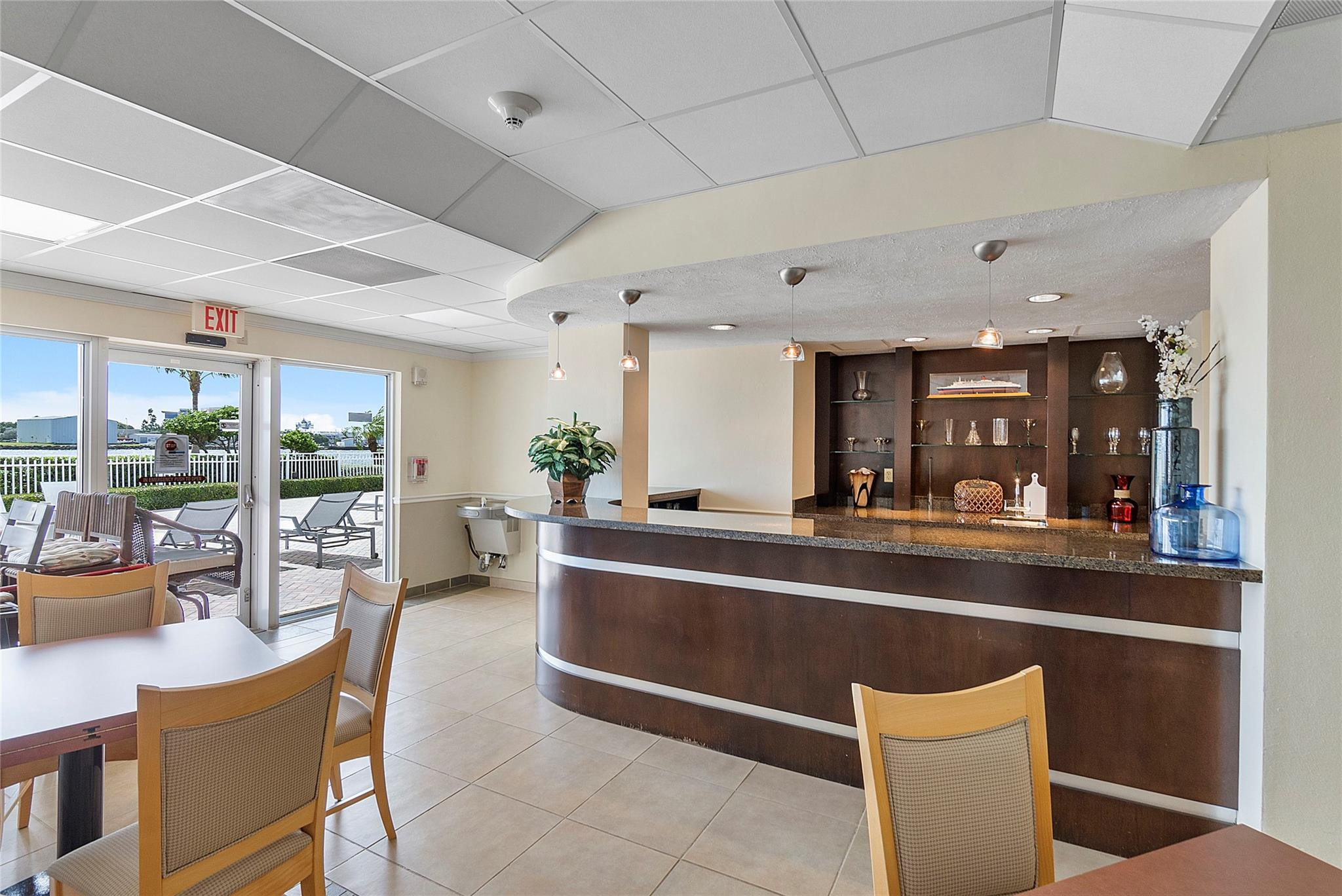 2100 S Ocean Drive 15A