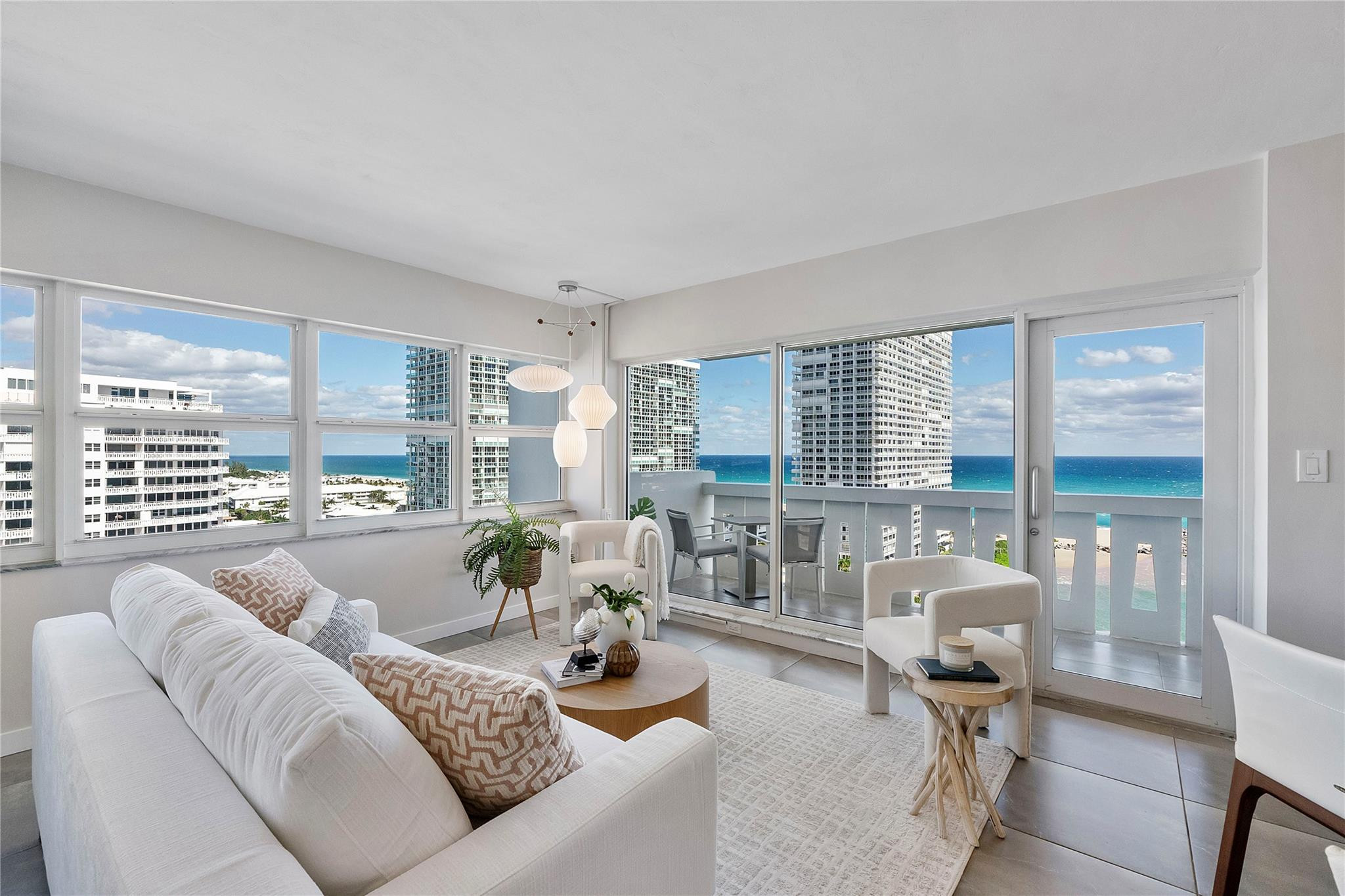 2100 S Ocean Drive 15A