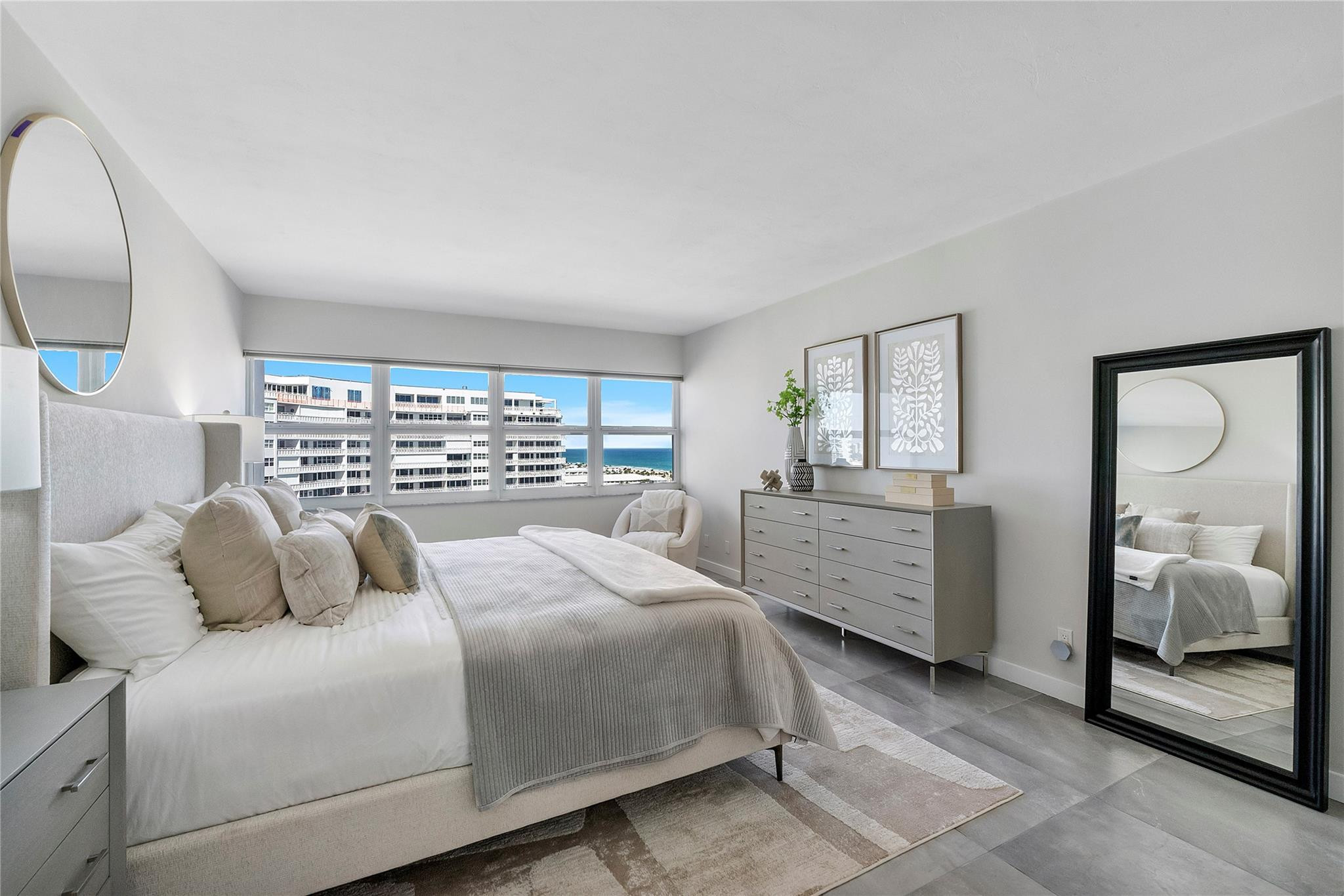 2100 S Ocean Drive 15A