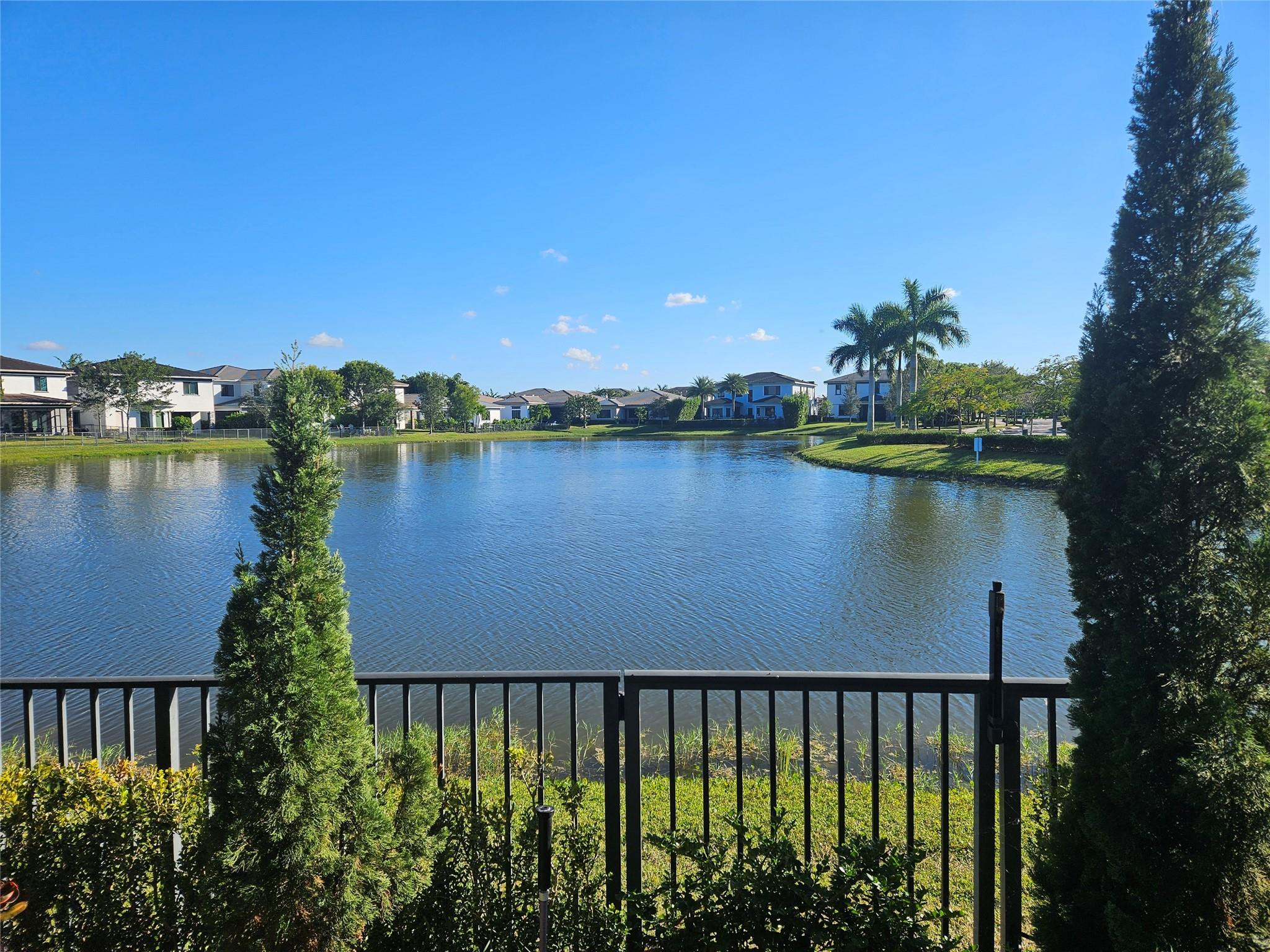 10768 Azul Lane