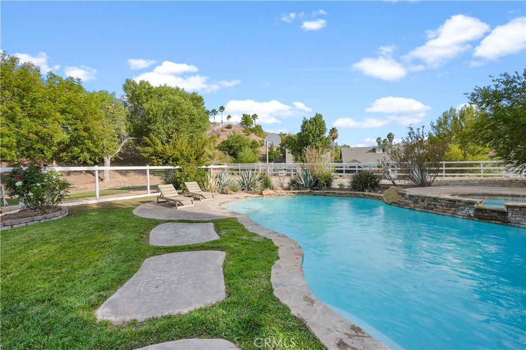 1830 Shadow Canyon Road