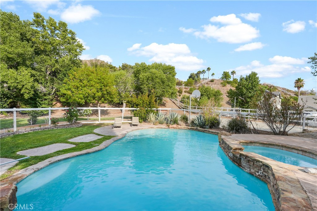 1830 Shadow Canyon Road
