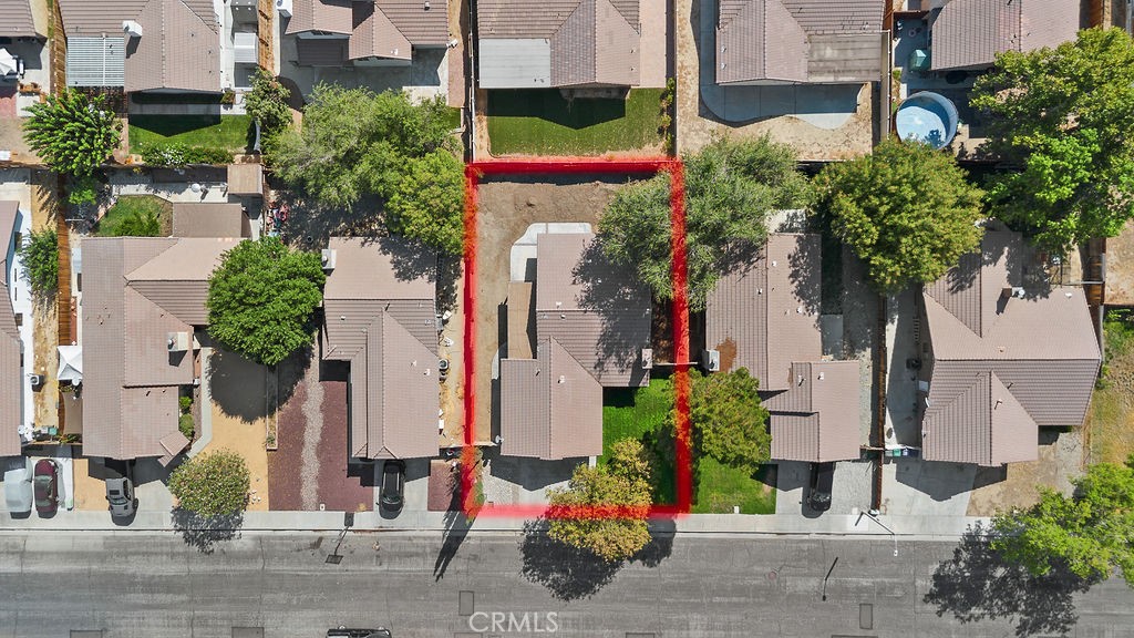 43656 La Paz Lane