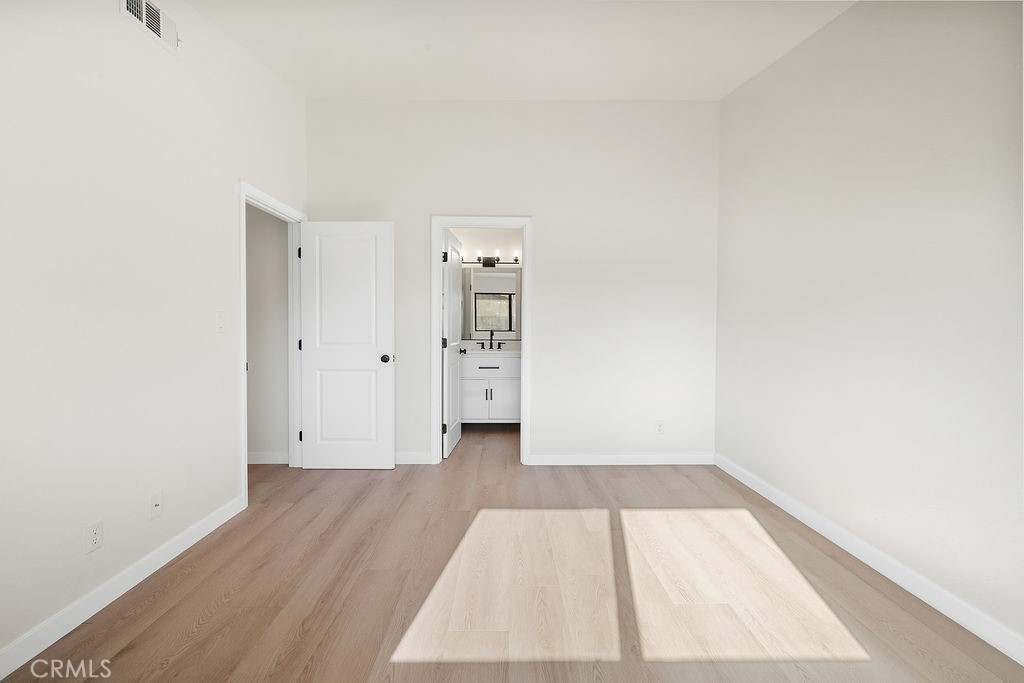 43656 La Paz Lane