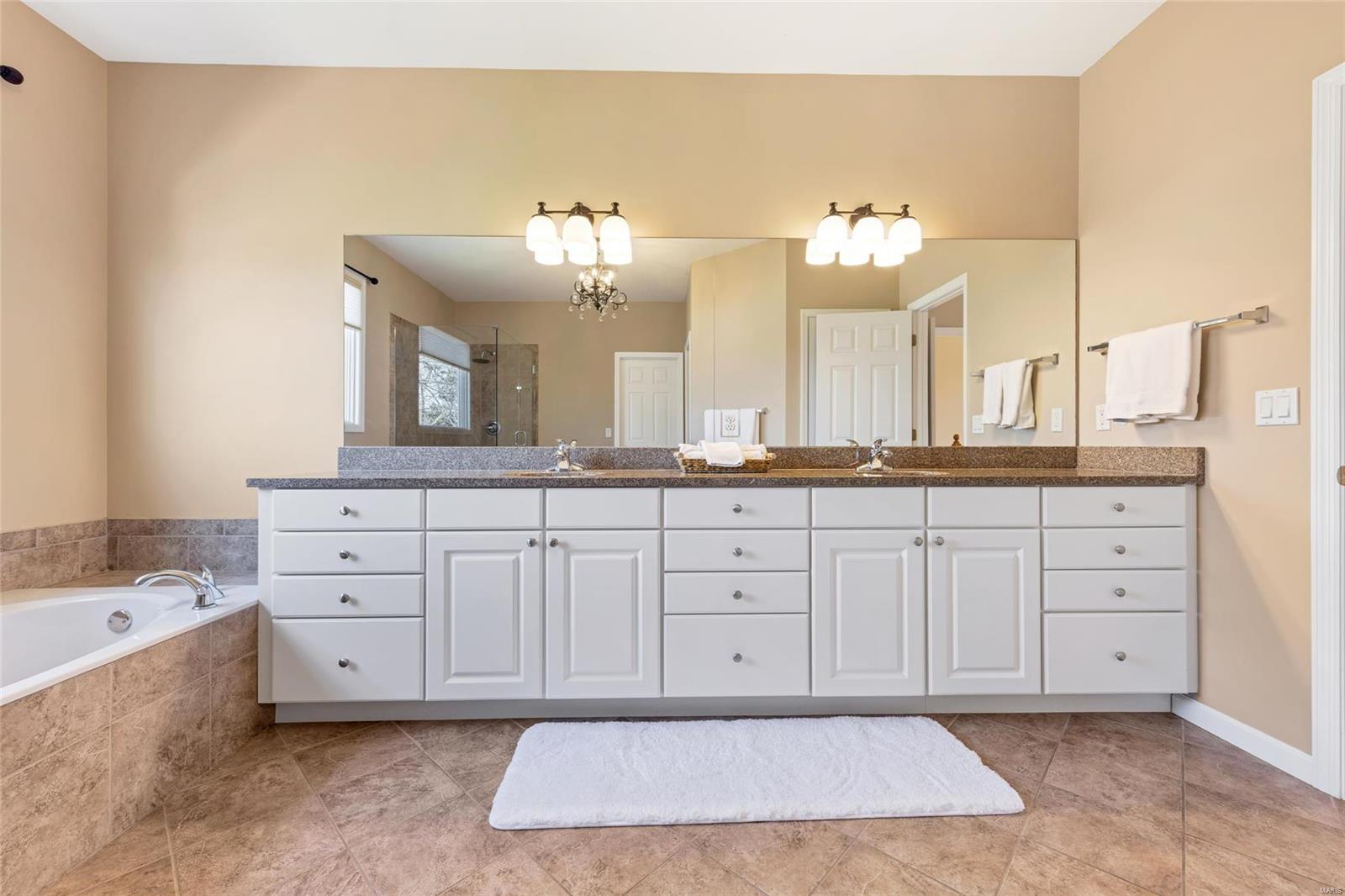 16303 Wynncrest Falls Way
