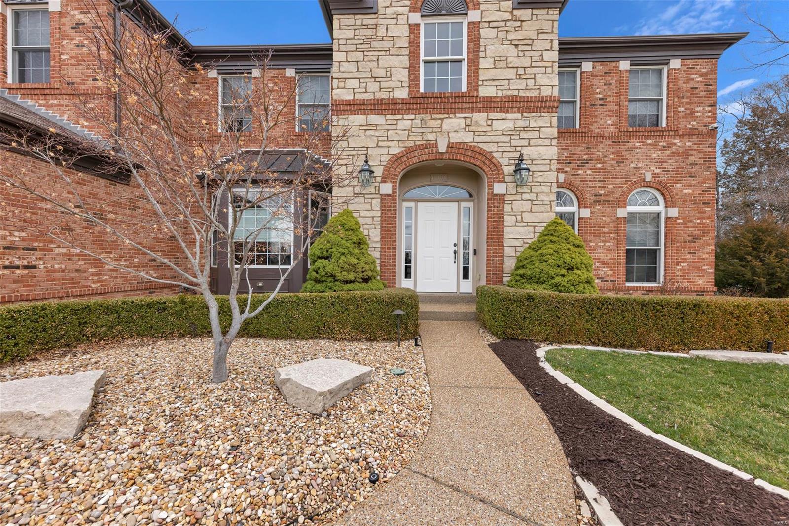 16303 Wynncrest Falls Way