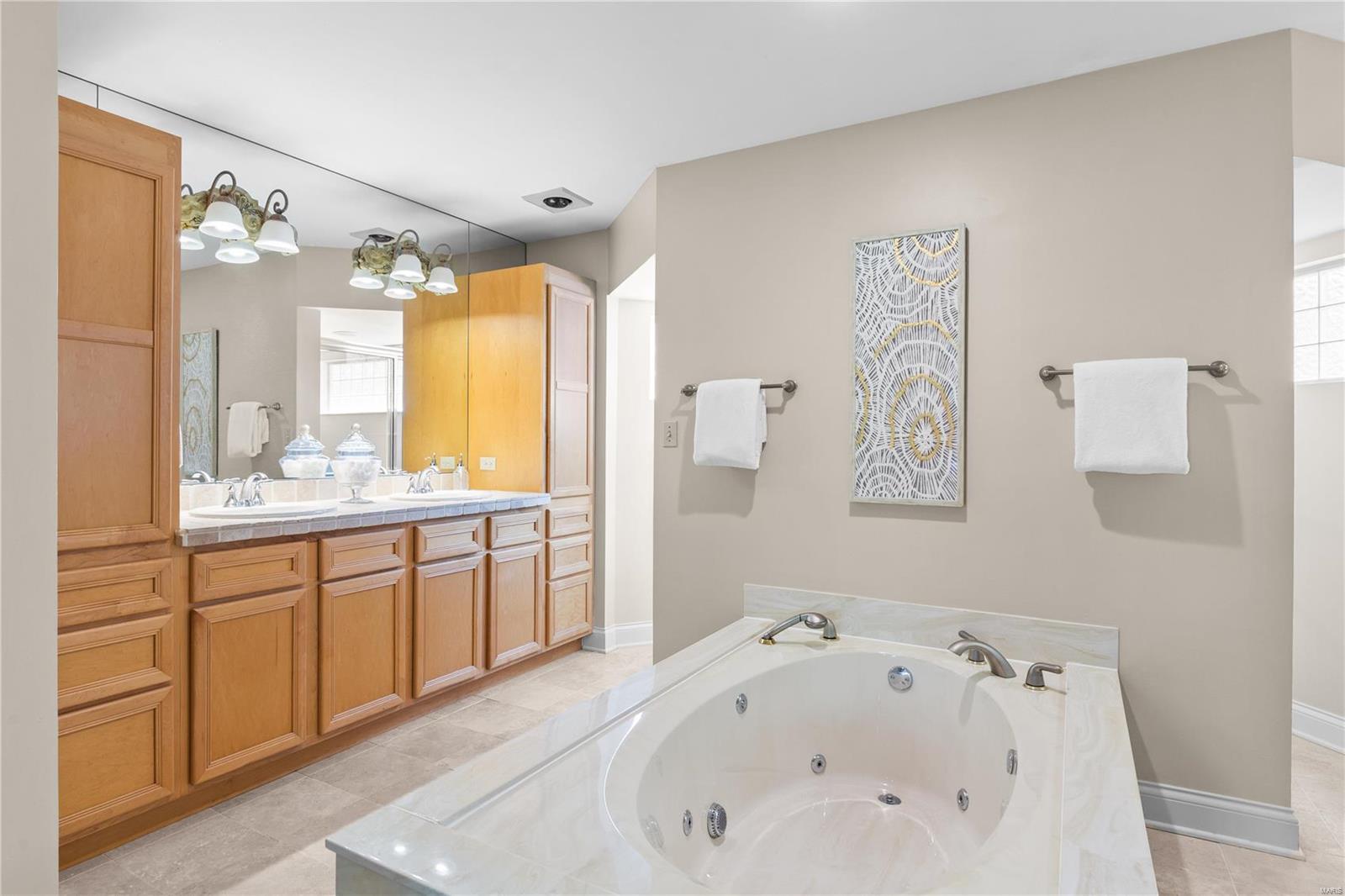 17738 Vintage Oak Drive