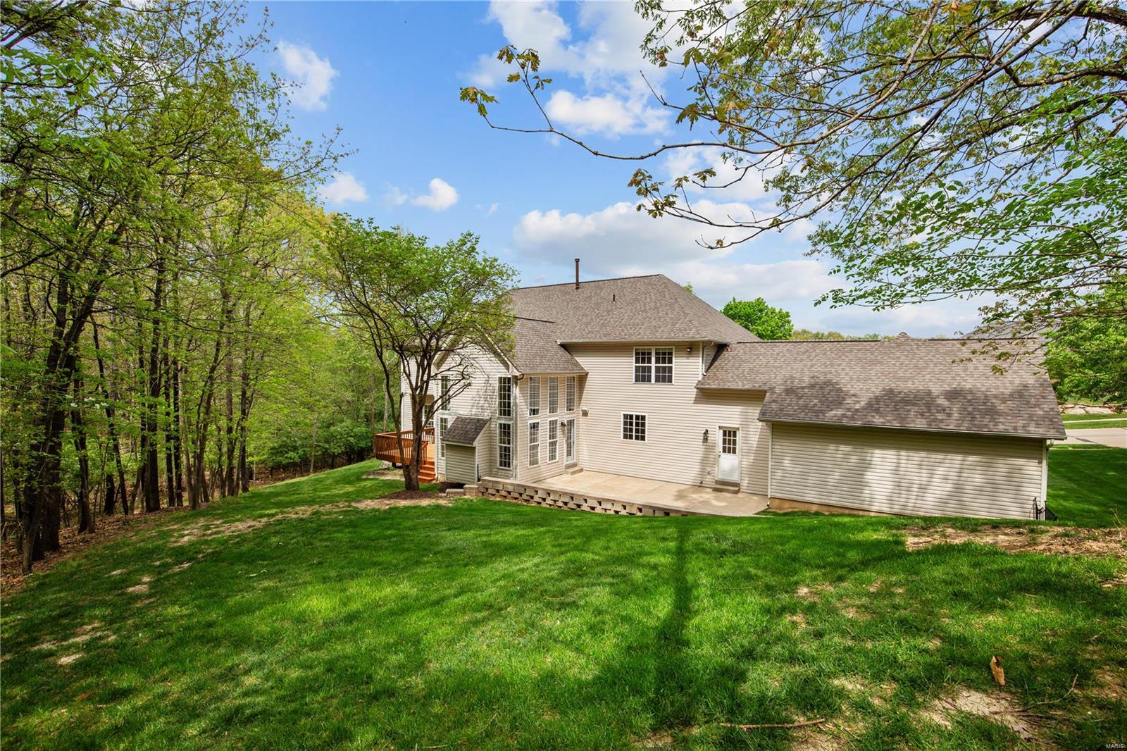 17738 Vintage Oak Drive