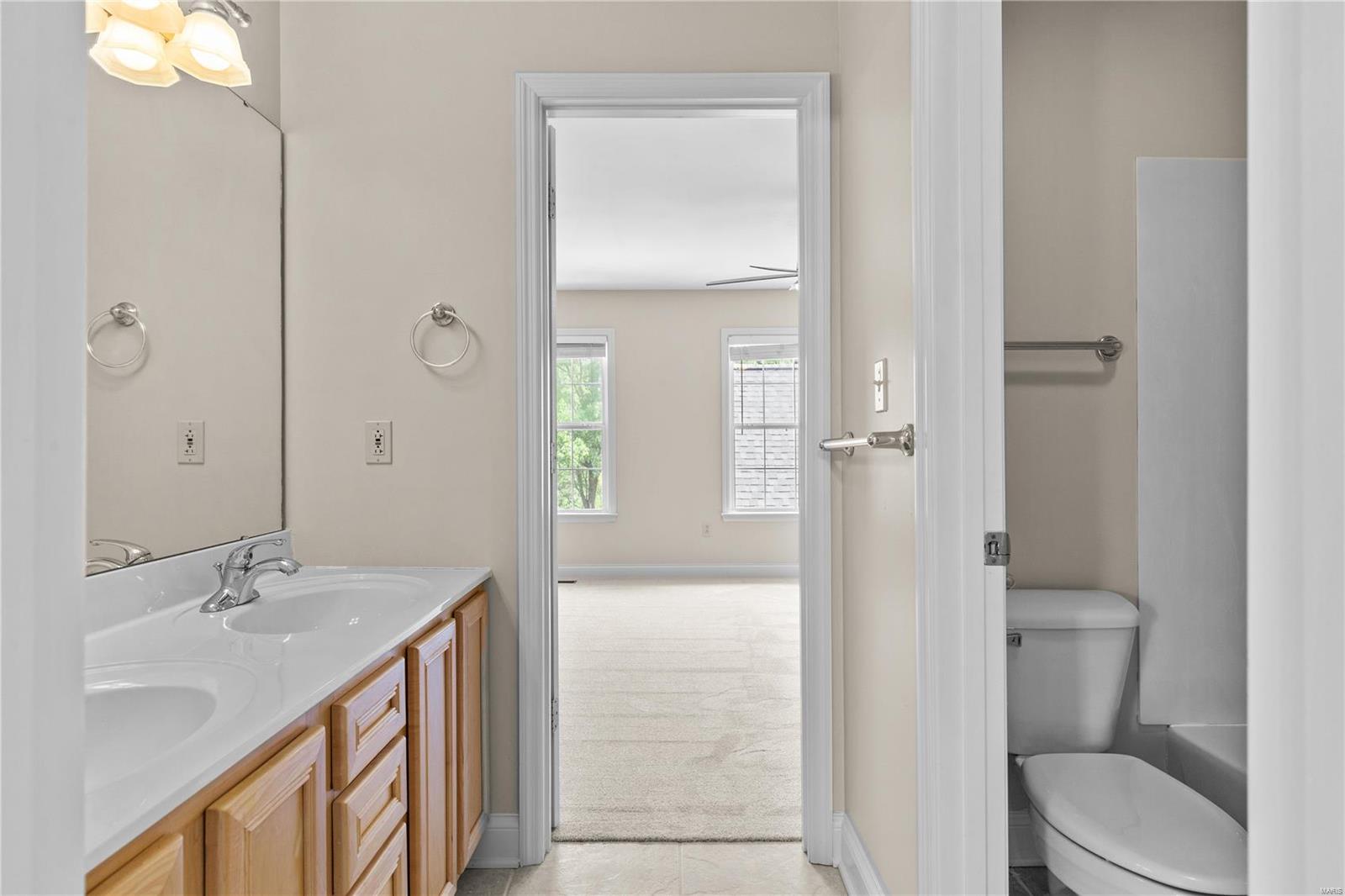 17738 Vintage Oak Drive