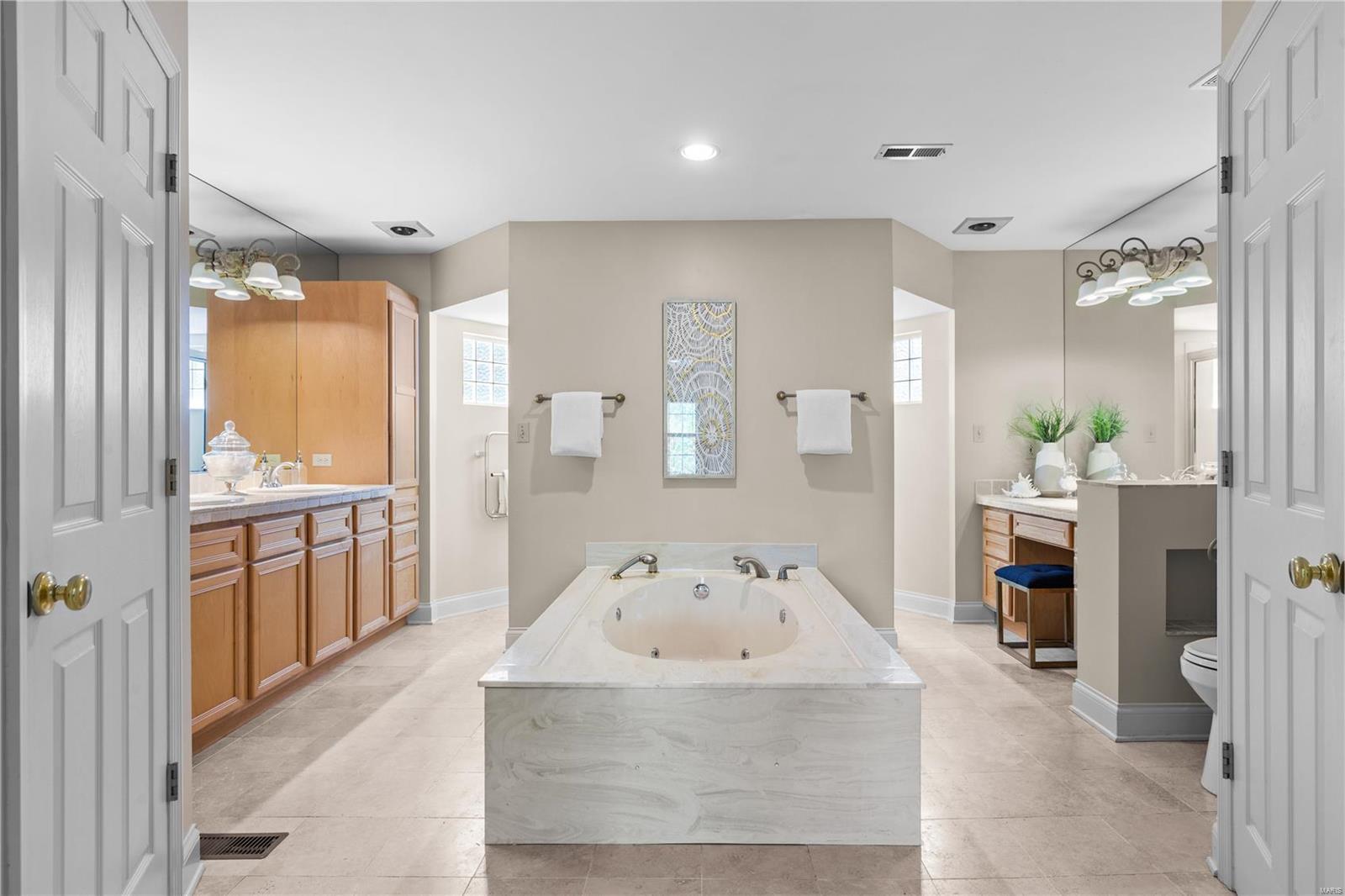 17738 Vintage Oak Drive