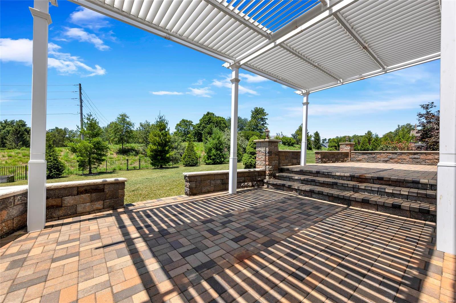 1049 Arbor Grove Court