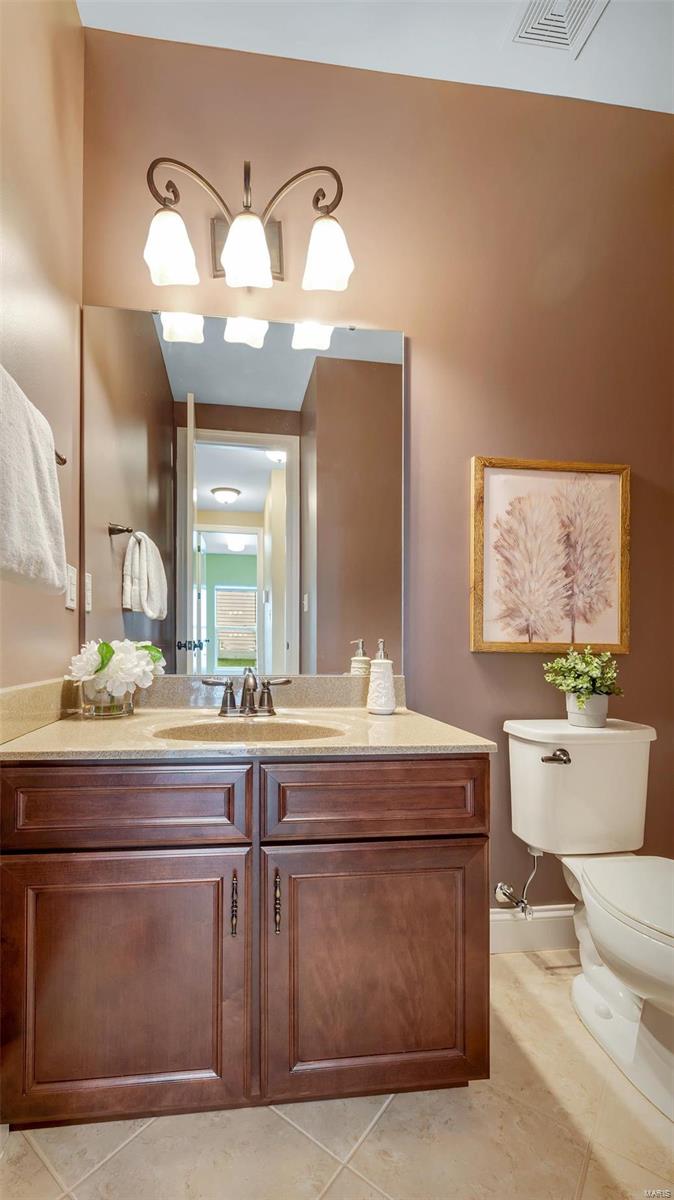 1049 Arbor Grove Court