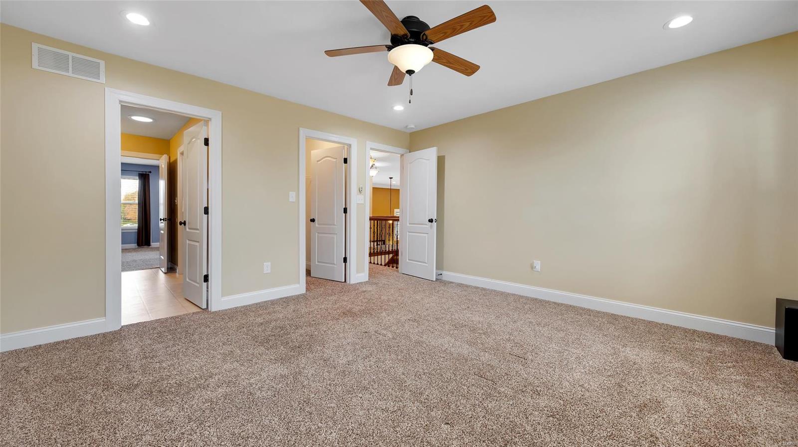 1049 Arbor Grove Court