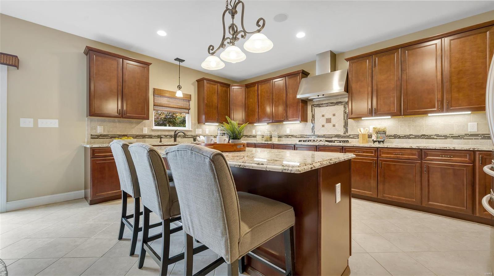 1049 Arbor Grove Court