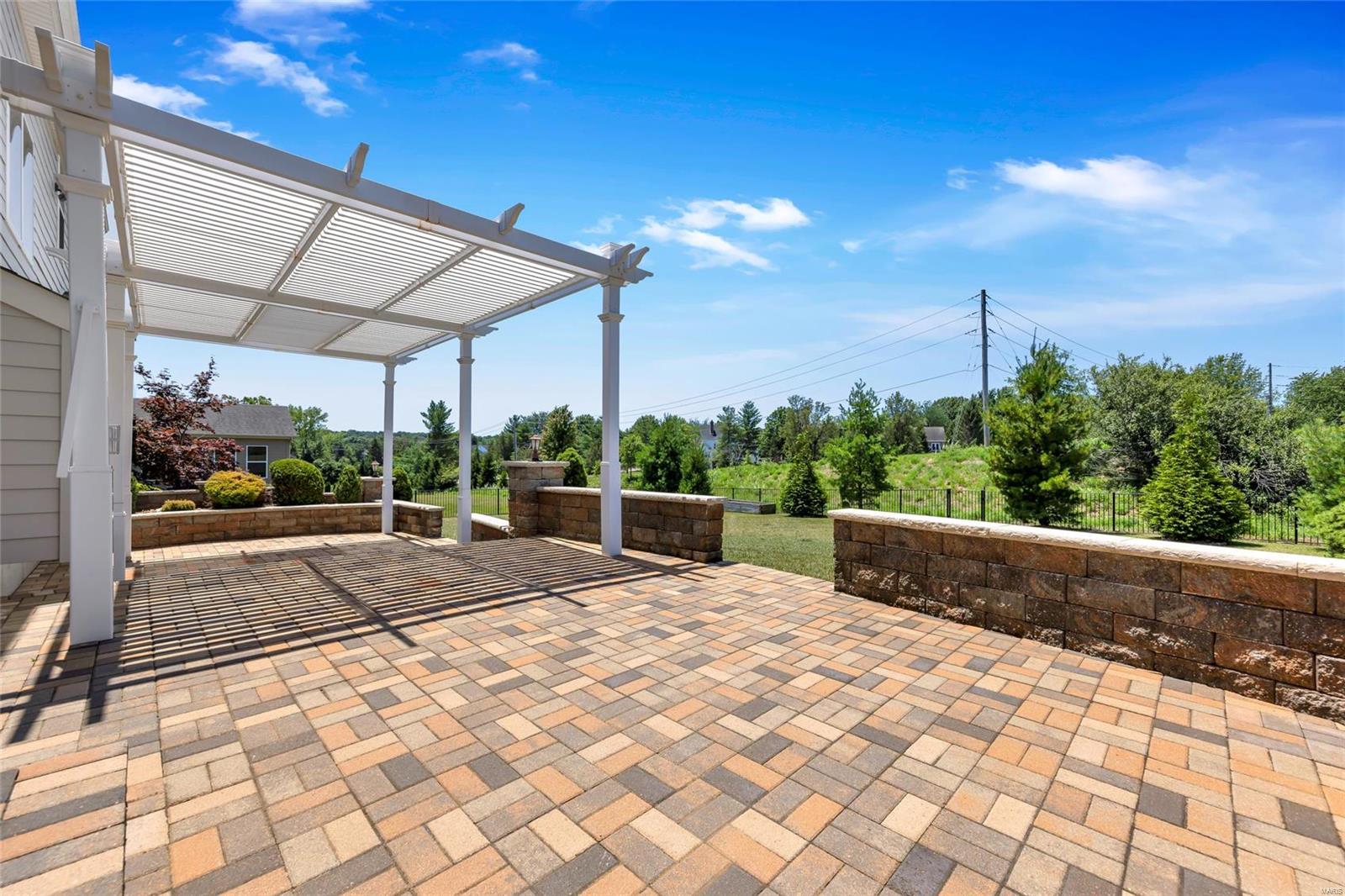 1049 Arbor Grove Court