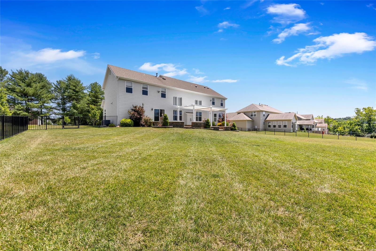 1049 Arbor Grove Court