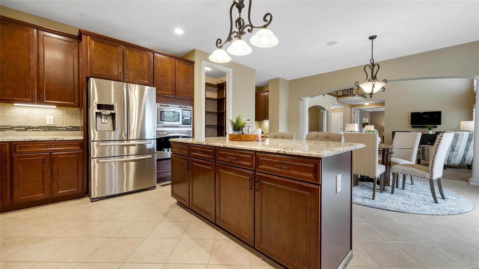 1049 Arbor Grove Court