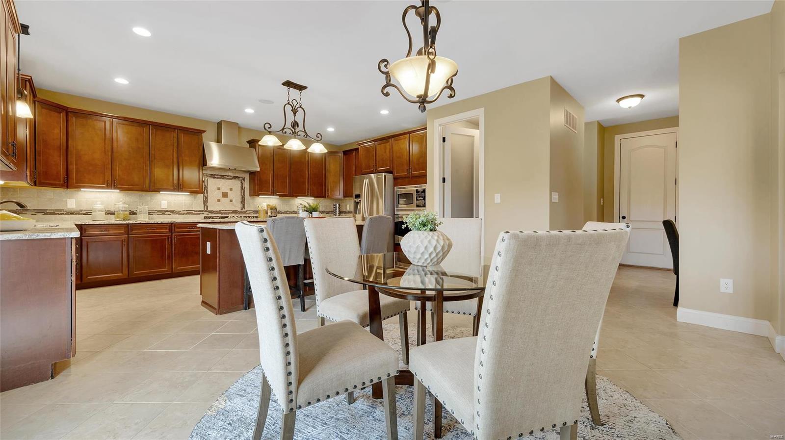 1049 Arbor Grove Court