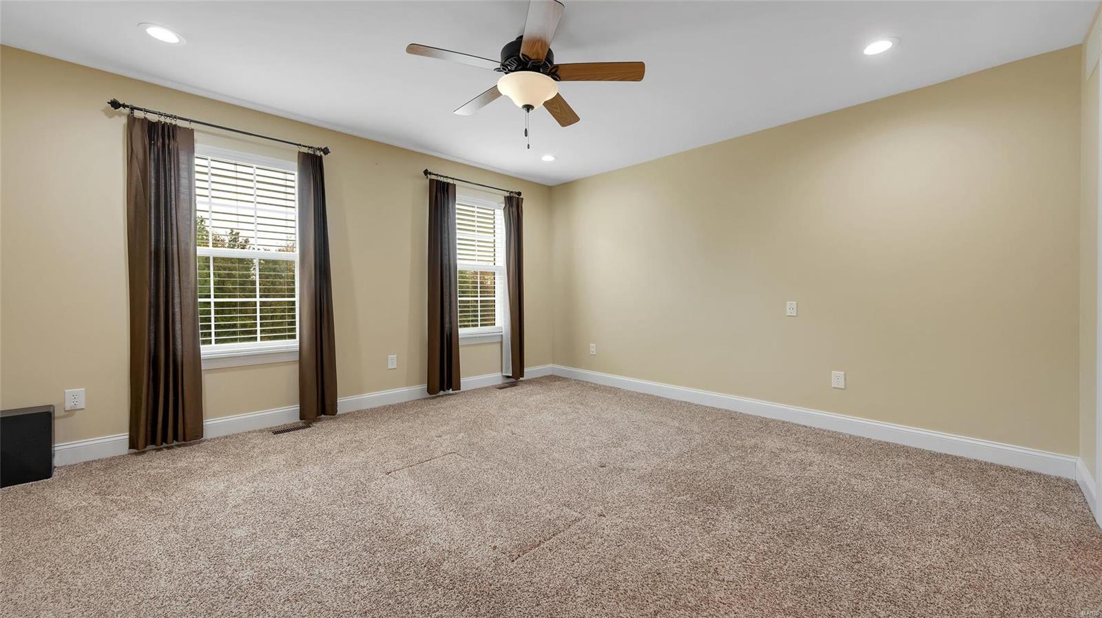 1049 Arbor Grove Court