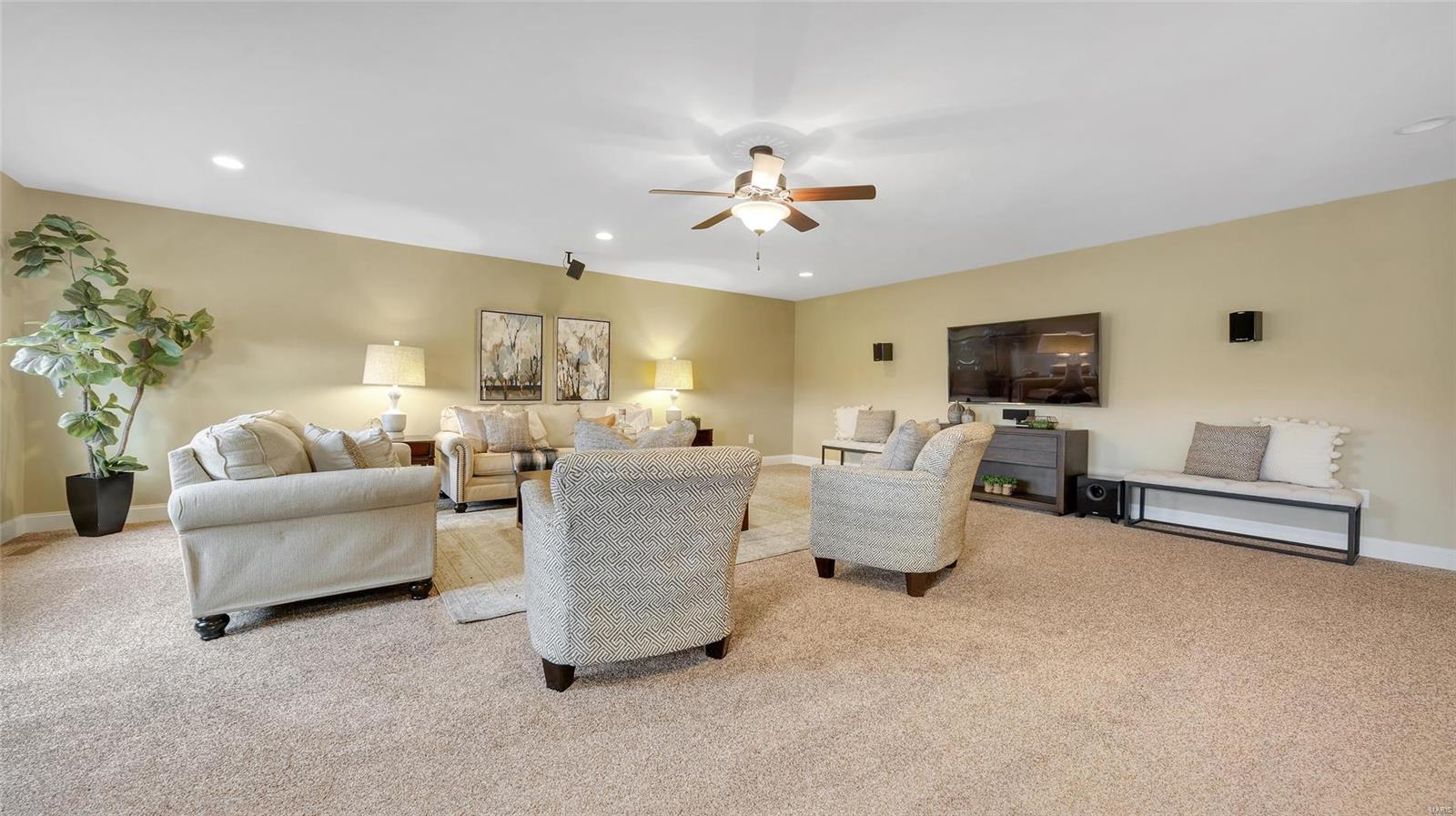 1049 Arbor Grove Court