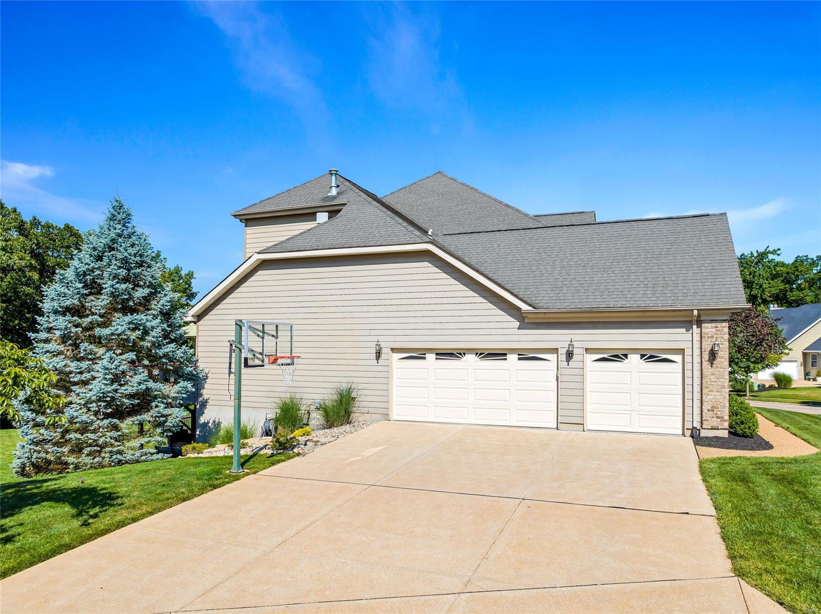 1 Wynncrest Falls Court