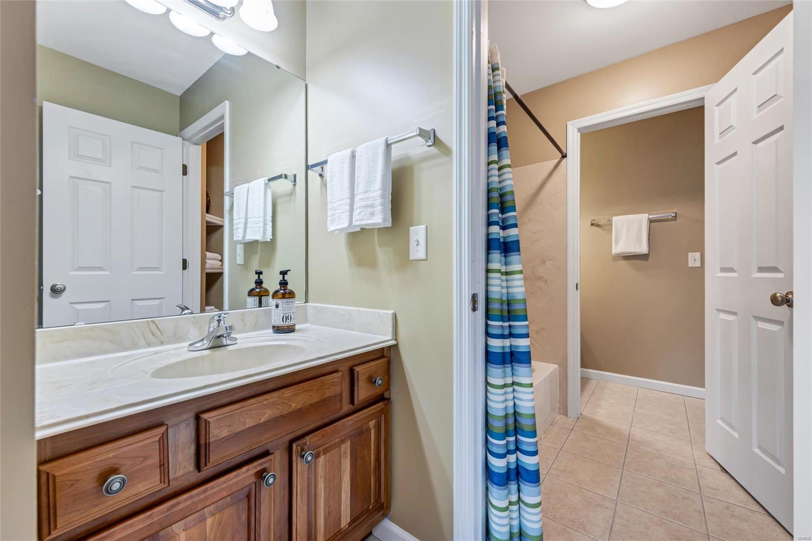 1 Wynncrest Falls Court