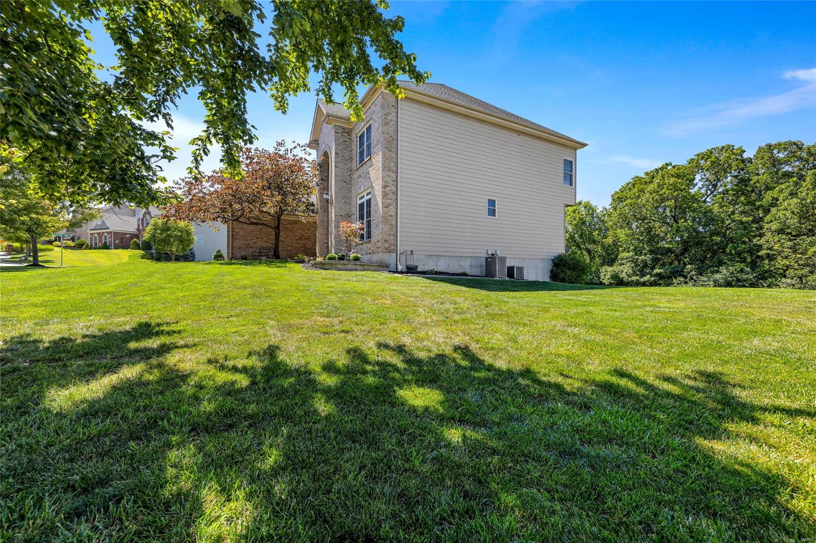 1 Wynncrest Falls Court