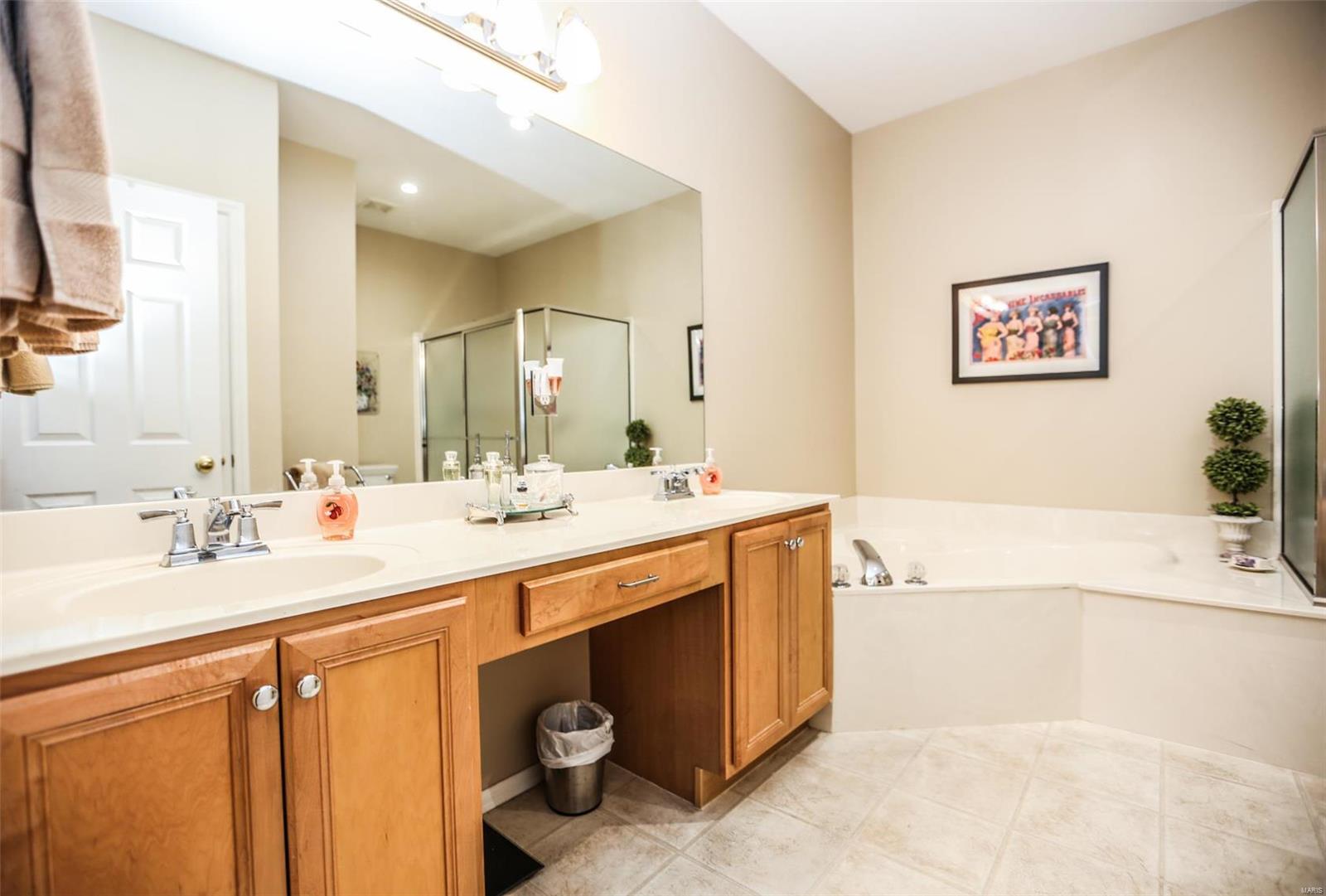 520 Hilltop Townes Drive