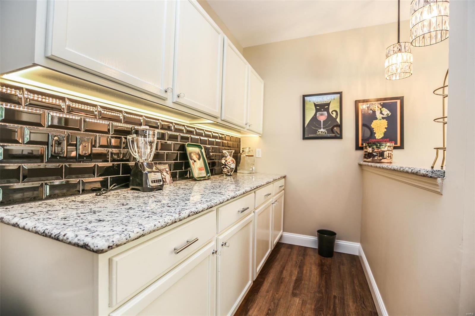 520 Hilltop Townes Drive