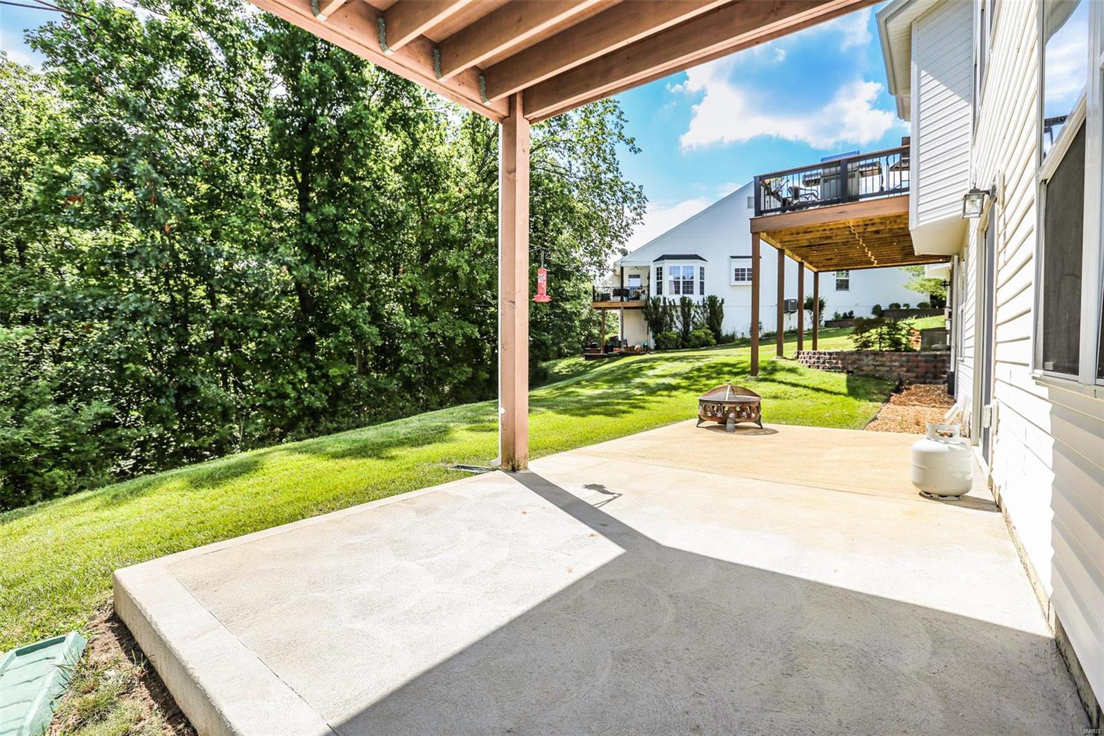 520 Hilltop Townes Drive