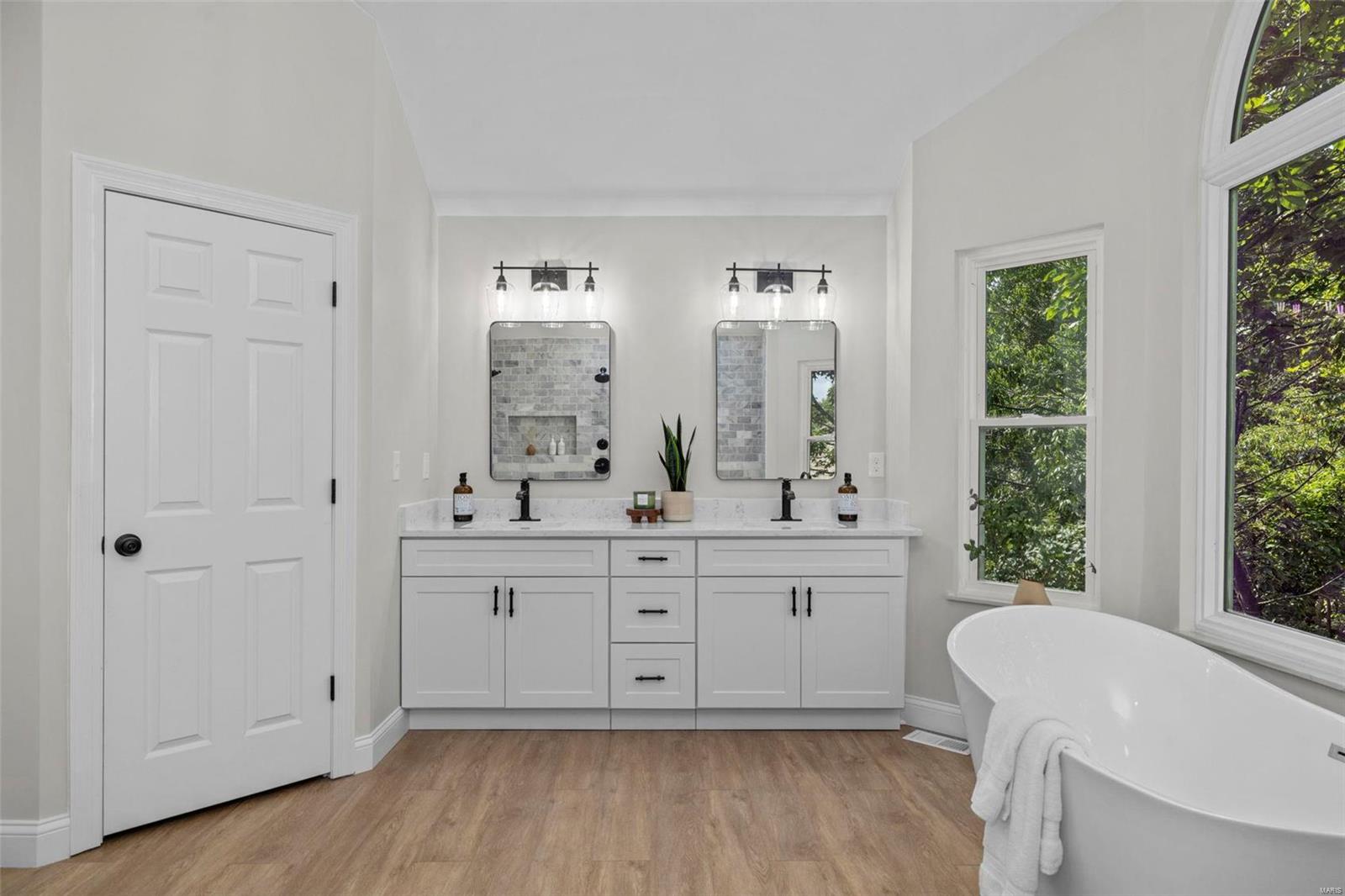 17659 Ailanthus Drive